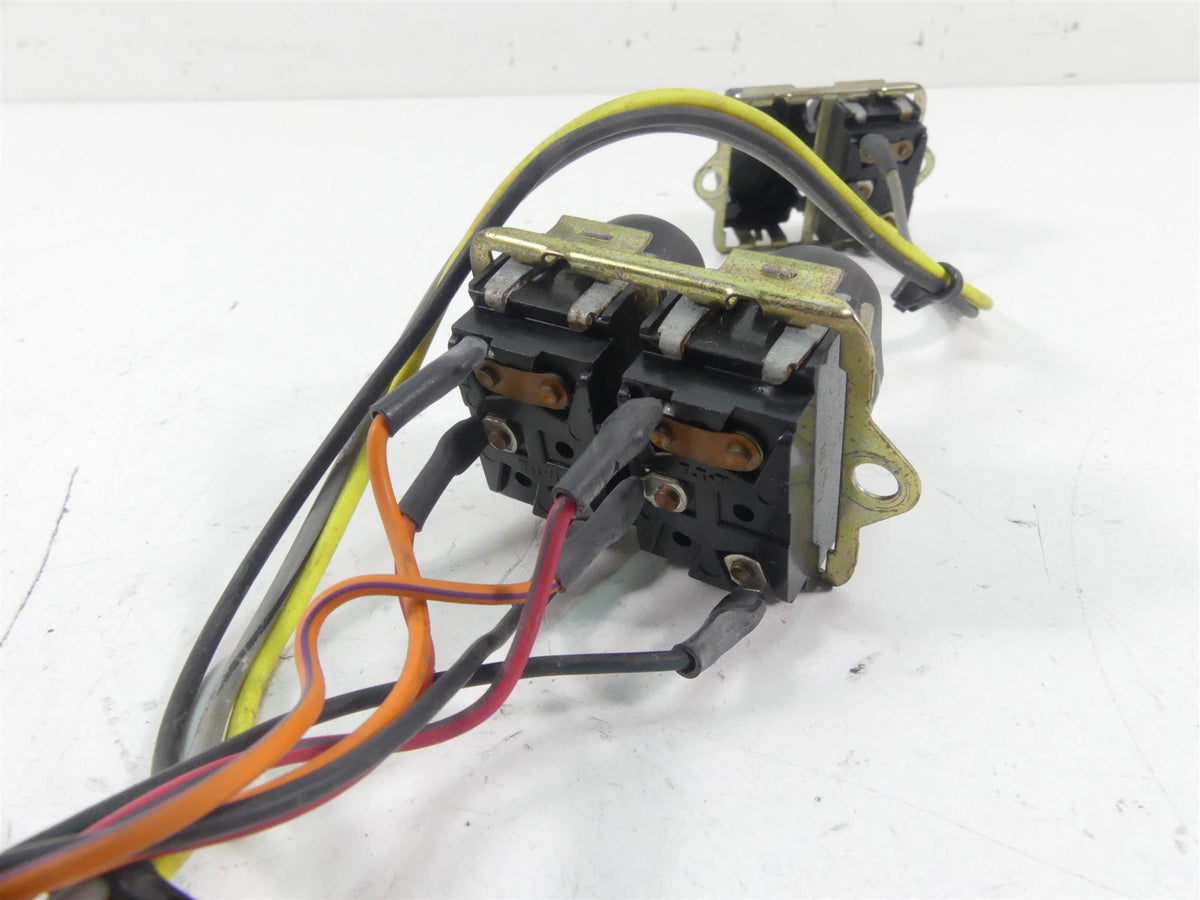2005 Harley Touring CVO FLHTC SE Electra Glide Auxiliary Switches 70278-04 {{ shop.shopifyCountryName }} - Mototech271
