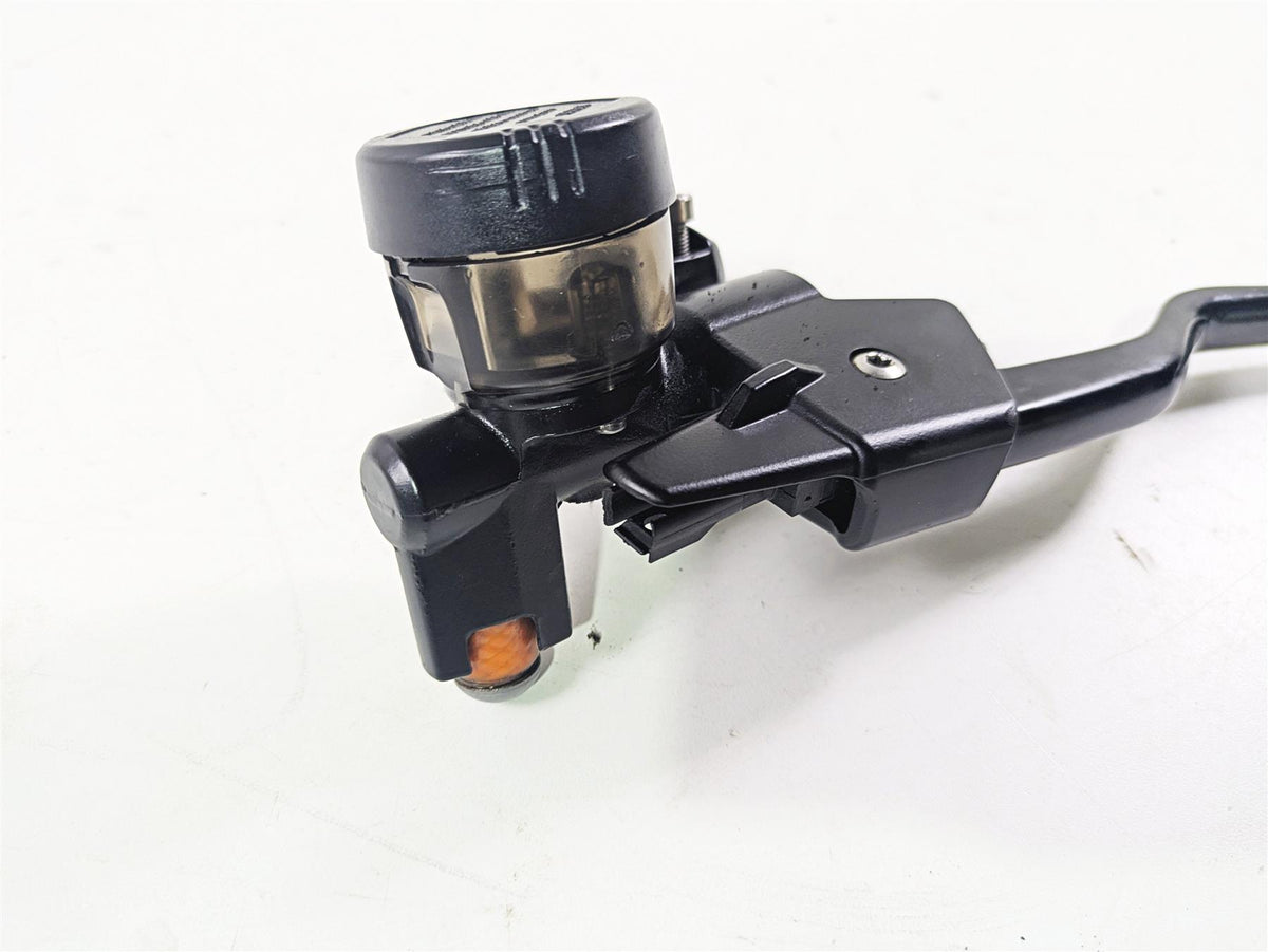 2010 BMW R1200GS K25 Clutch Master Cylinder & Lever 32727728848 {{ shop.shopifyCountryName }} - Mototech271