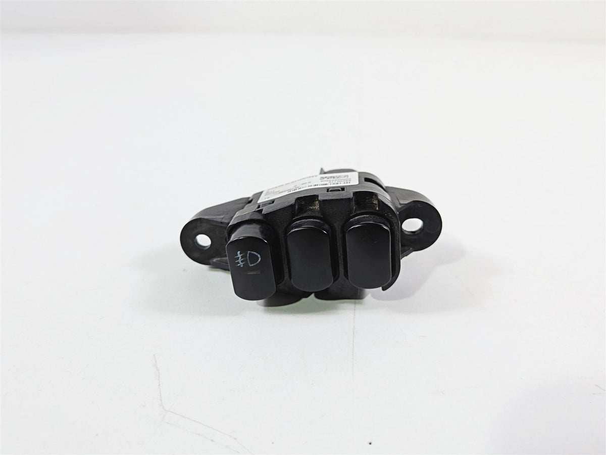 2014 Harley Touring FLHTK Electra Glide Fog Spot Light Switch 69200172-Mototech271