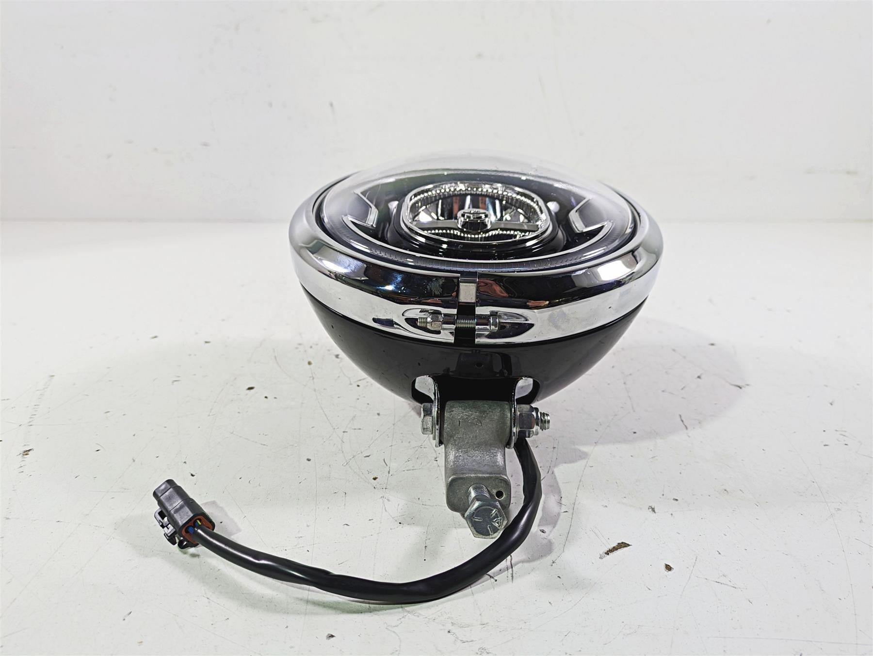 2019 Harley FLHCS Softail Heritage Headlight Head Light Lamp 7" 67700339A {{ shop.shopifyCountryName }} - Mototech271