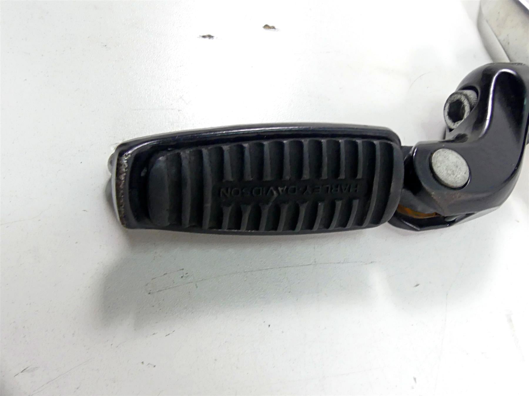 2015 Harley VRSCF Muscle V-Rod Left Front Footpeg & Shifter Parts 54046-12 {{ shop.shopifyCountryName }} - Mototech271