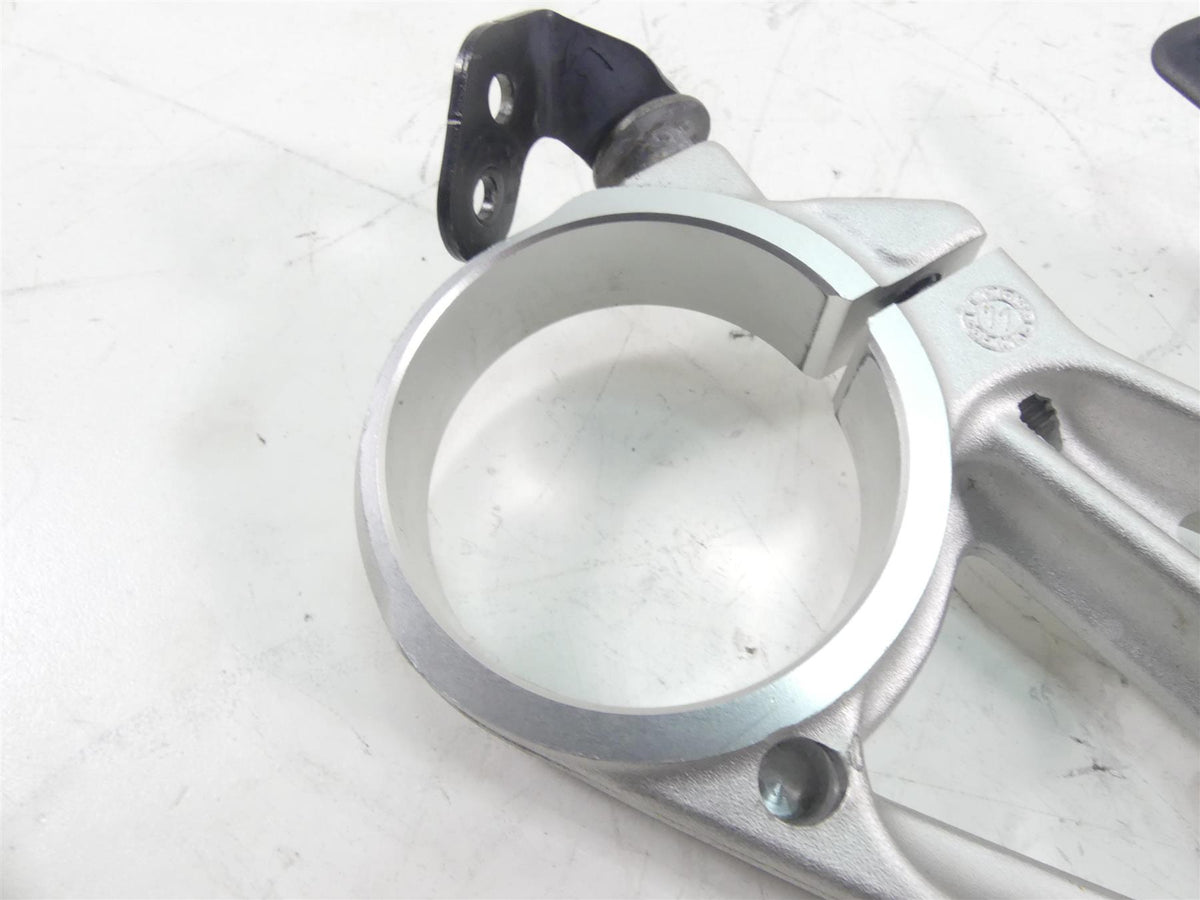 2012 BMW S1000RR K46 Upper Triple Tree Steering Clamp 31427713161 {{ shop.shopifyCountryName }} - Mototech271