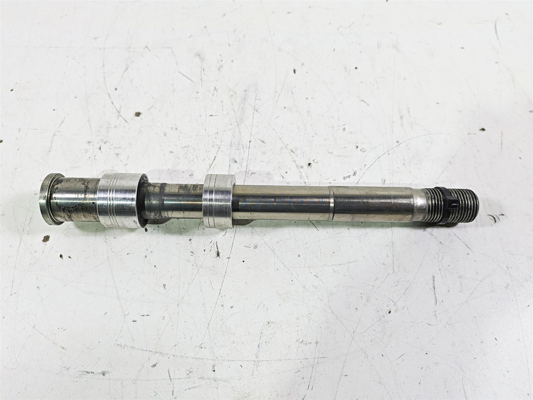 2021 Harley Softail FLSL Slim Front Wheel Spindle Axle 43000080 {{ shop.shopifyCountryName }} - Mototech271