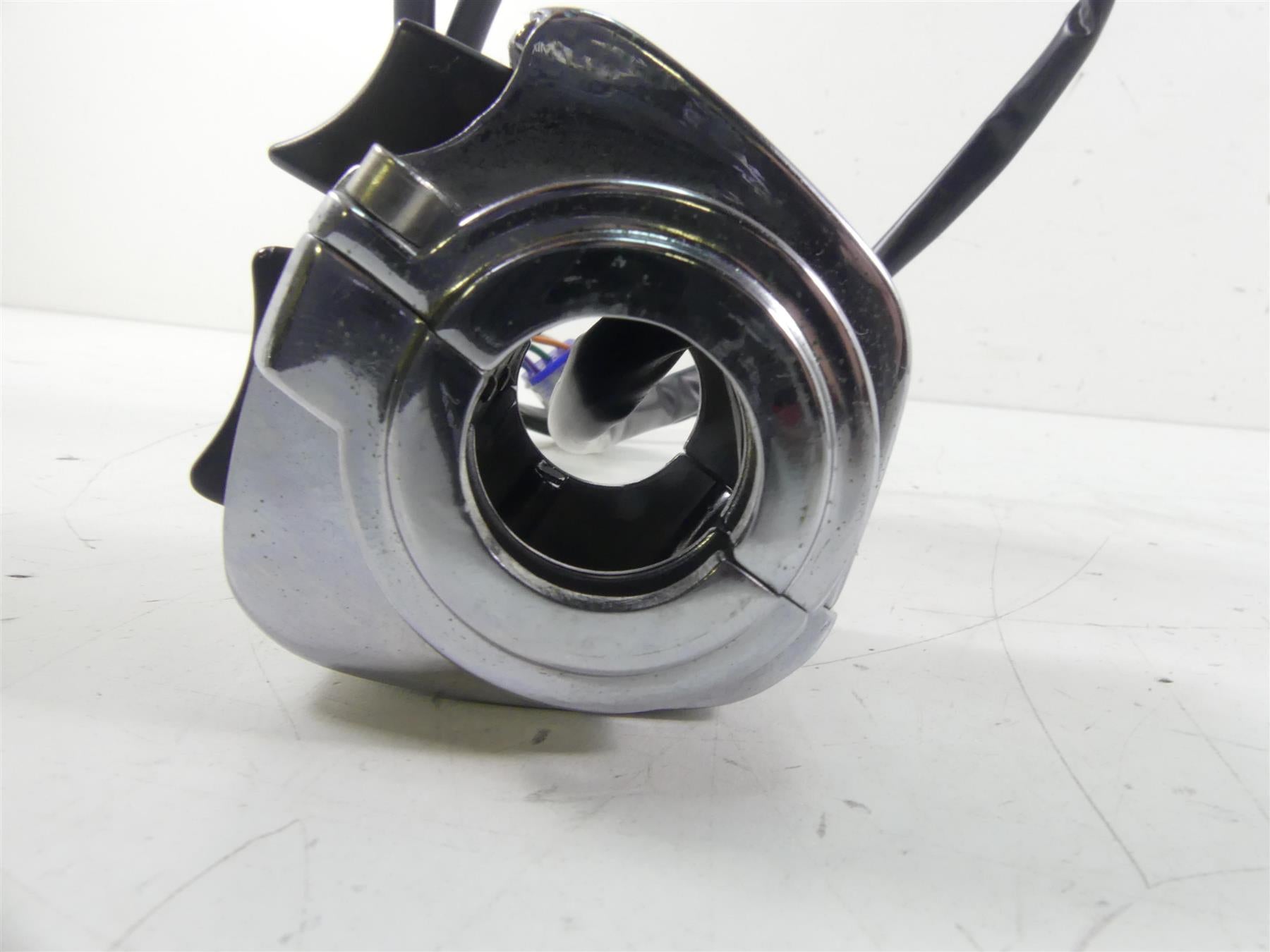 2001 Indian Centennial Scout Left Hand Light Horn Control Switch 43-523 43-524 {{ shop.shopifyCountryName }} - Mototech271