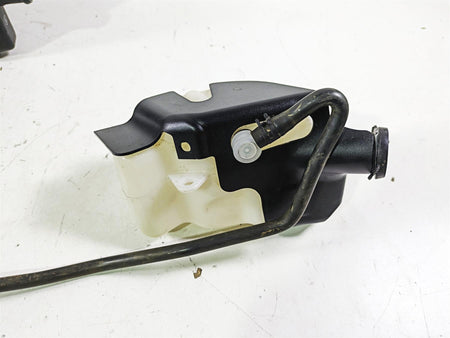 2020 Triumph Street Scrambler 900 Radiator Fan Reservoir Hoses Set T2101333 {{ shop.shopifyCountryName }} - Mototech271