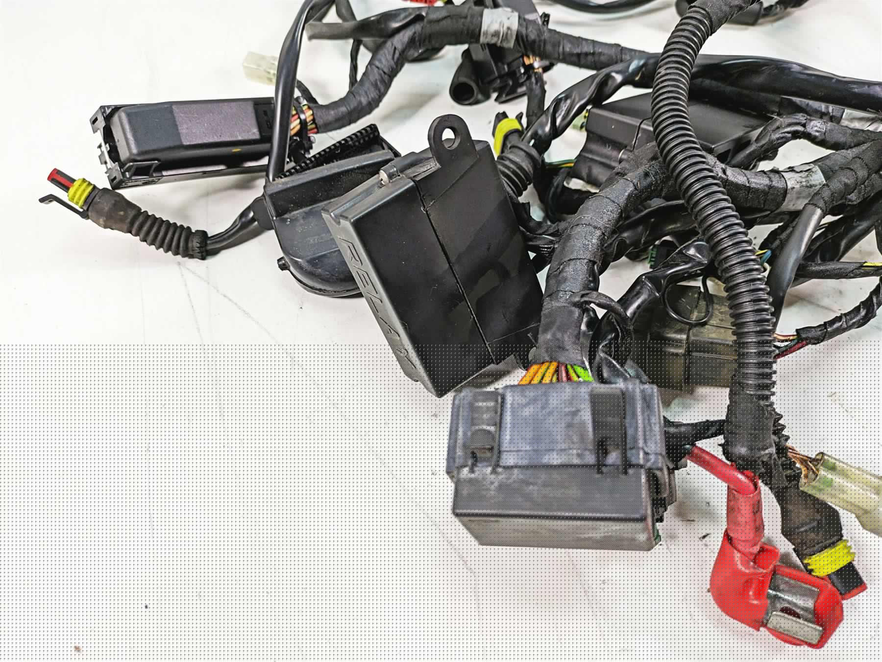 2014 Moto Guzzi California 1400 T Main Wiring Harness Loom - No Cut 2D000190 {{ shop.shopifyCountryName }} - Mototech271