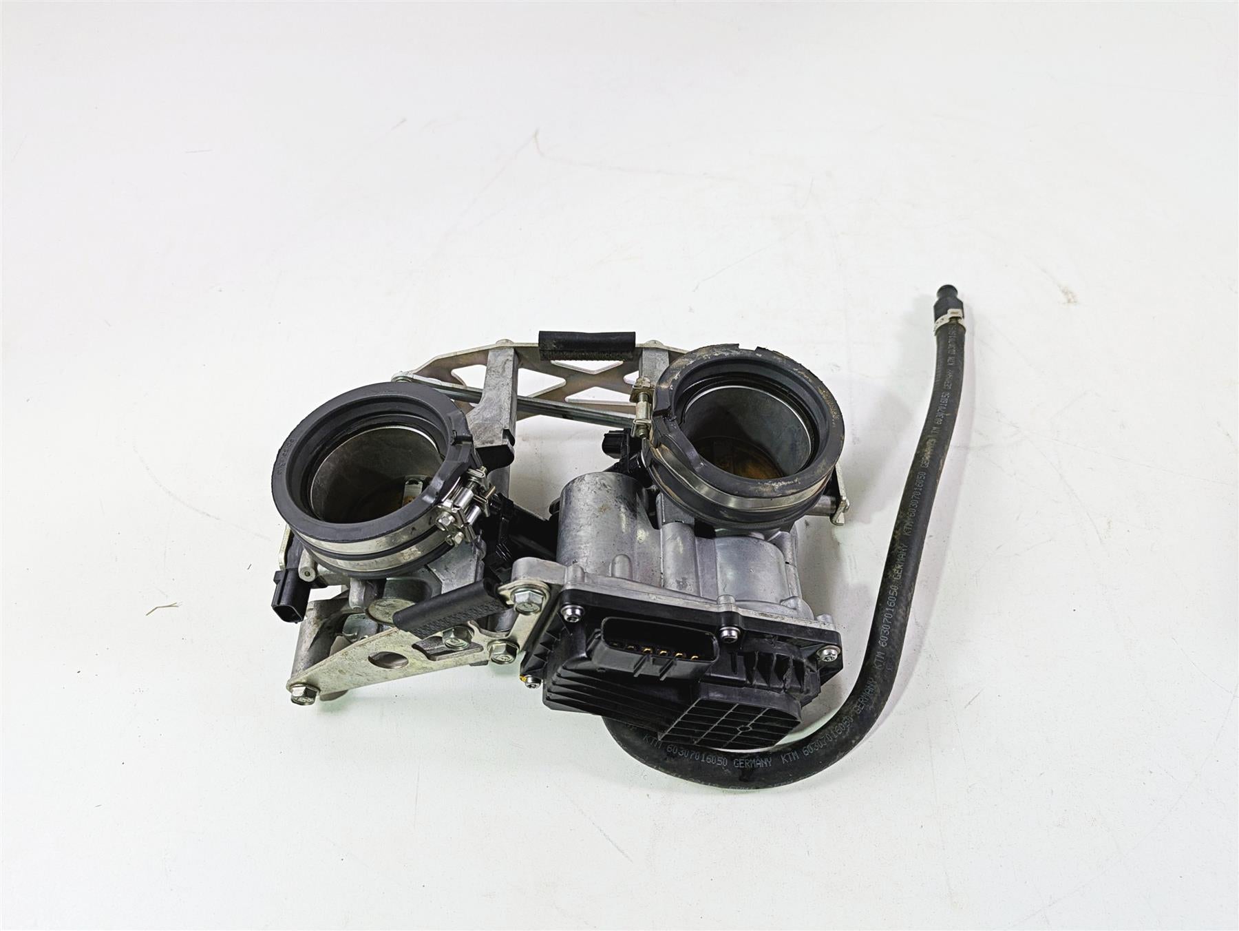 2020 KTM 1290 Super Adventure R Throttle Body Fuel Injection Keihin 60341001000 {{ shop.shopifyCountryName }} - Mototech271