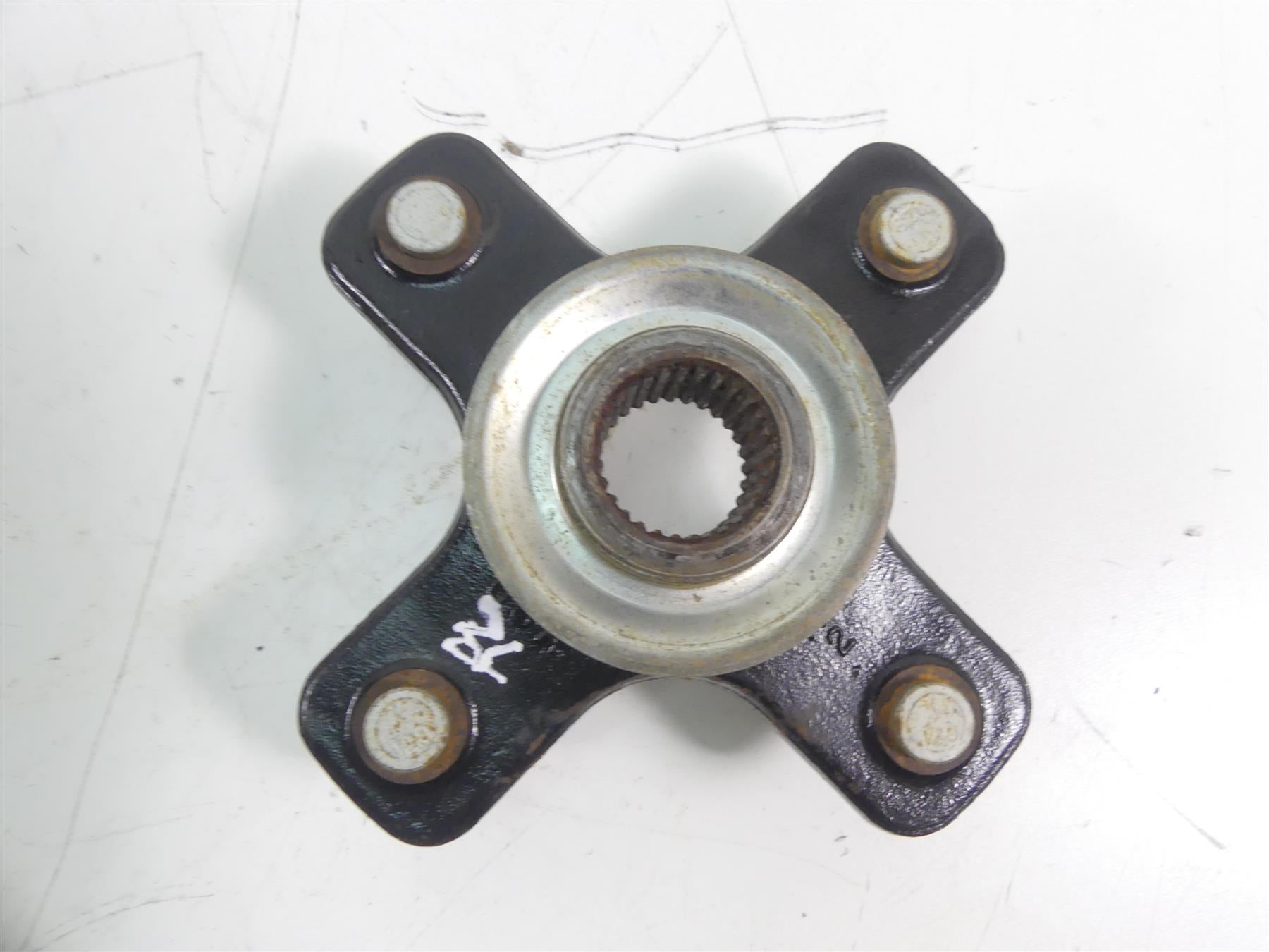 2020 Can-Am Commander 1000R XT Rear Left Wheel Hub Mount 705502486 {{ shop.shopifyCountryName }} - Mototech271