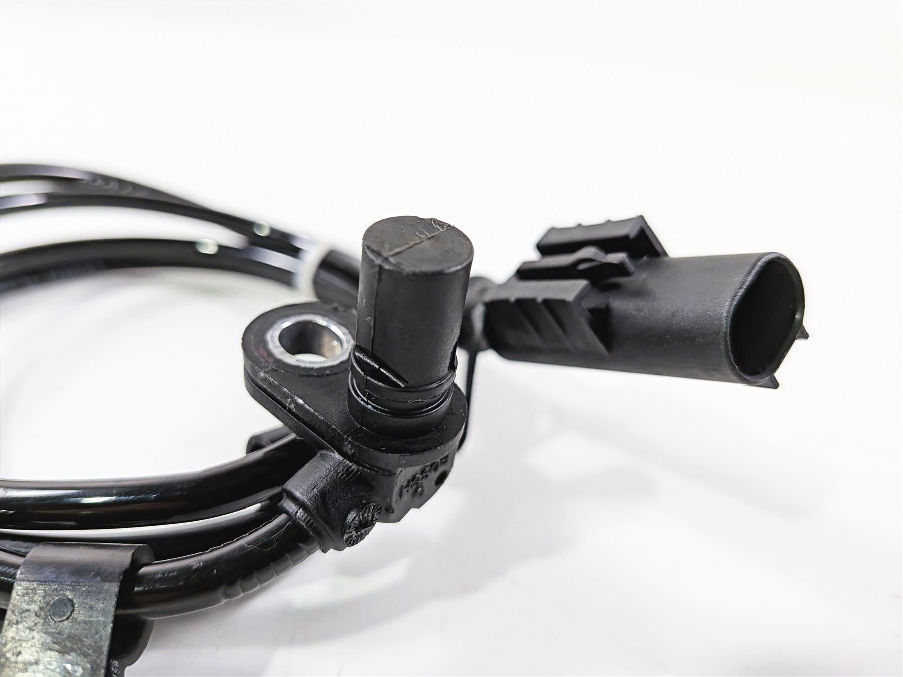 2016 Ducati Hypermotard 939 SP Rear Abs Brake Wheel Speed Sensor 55212121B-Mototech271