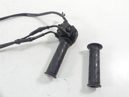 2019 Moto Guzzi V7 III Stone 750 Right Hand Start Control Switch 2D000308 {{ shop.shopifyCountryName }} - Mototech271