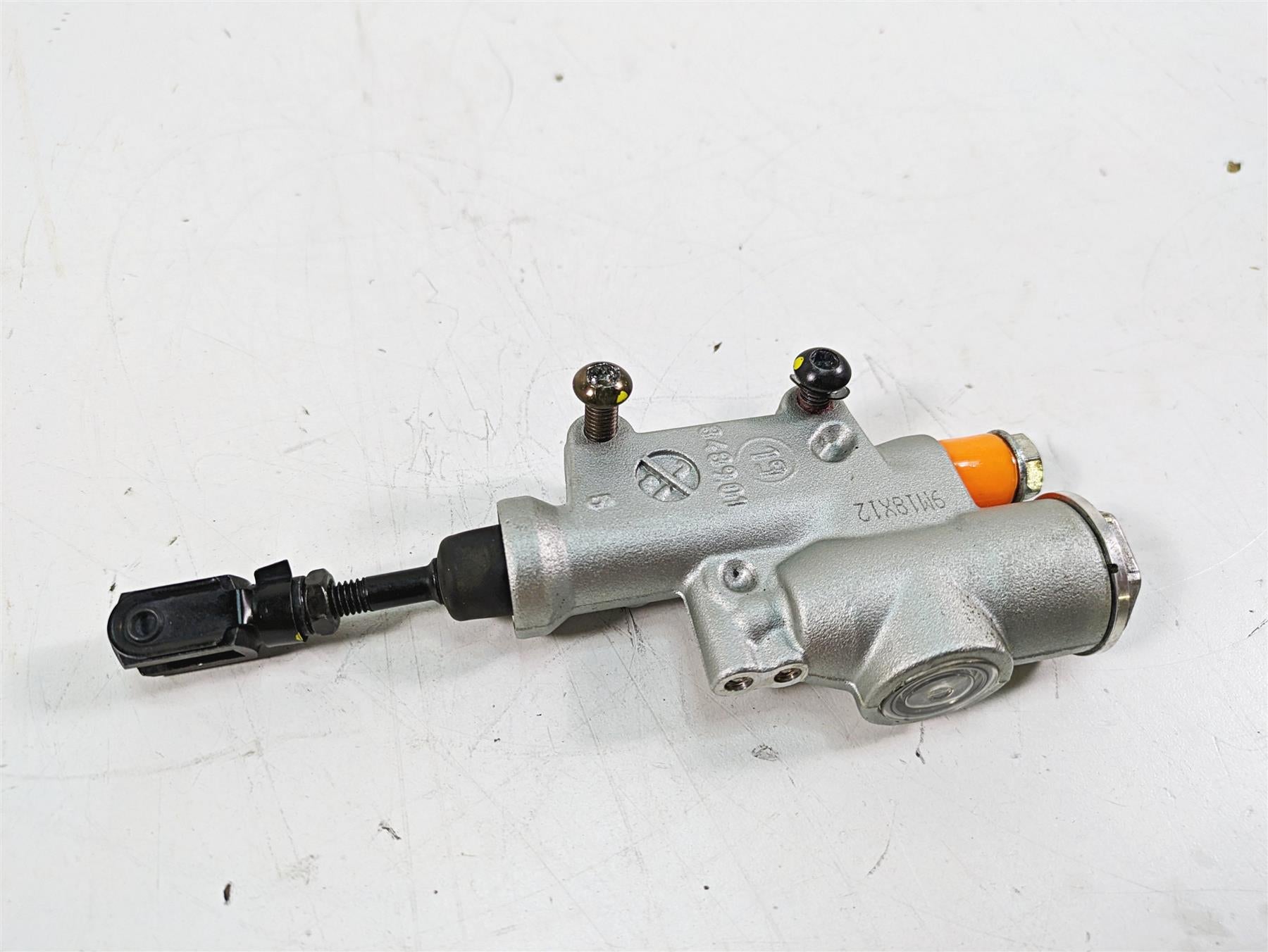 2020 Aprilia Tuono V4 Factory Rear Brembo Brake Master Cylinder B044586 {{ shop.shopifyCountryName }} - Mototech271
