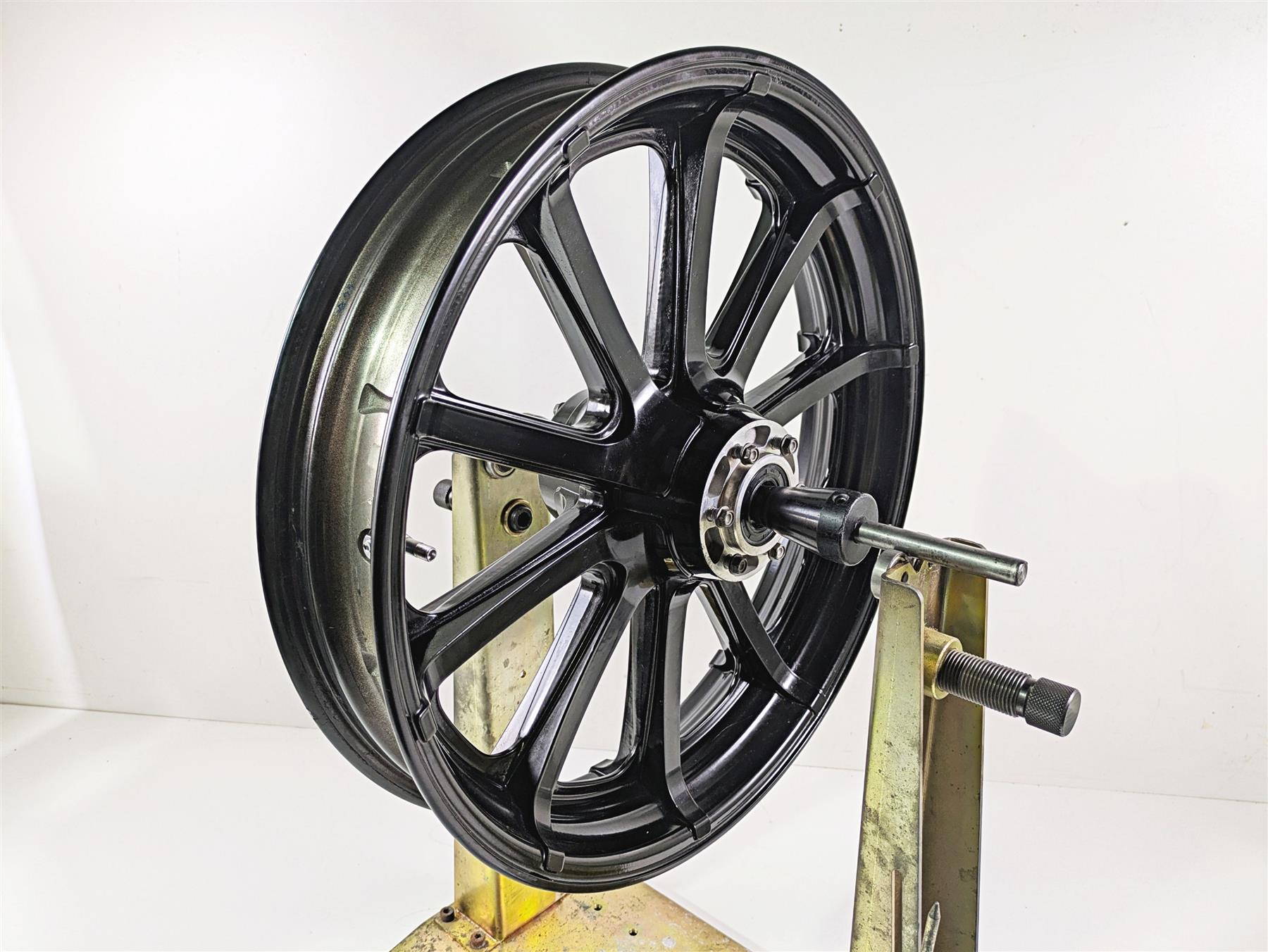 2018 Indian Springfield Dark Horse Straight 19x3.5 Front Wheel Rim 1523059 {{ shop.shopifyCountryName }} - Mototech271