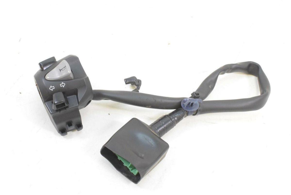 2017 Honda CBR500 R CBR500R Left Control Switch Light Blinker Horn 35200-MJW-A01 {{ shop.shopifyCountryName }} - Mototech271