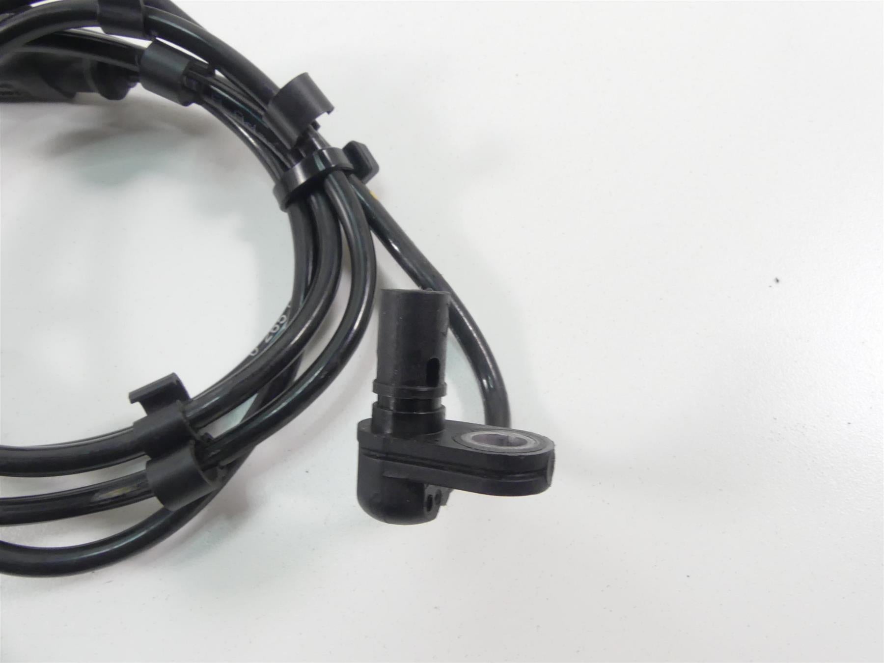 2017 Ducati 939 S Supersport Front Abs Brake Wheel Speed Sensor 55212111B {{ shop.shopifyCountryName }} - Mototech271