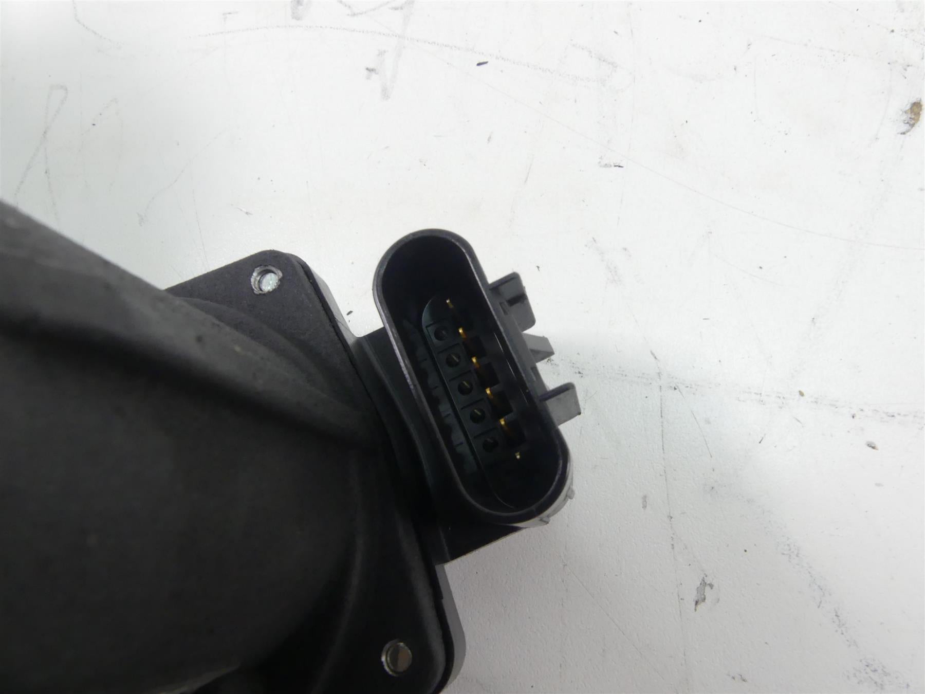 2018 Harley Softail FXBB Street Bob Throttle Body Fuel Injection M8 27300122 {{ shop.shopifyCountryName }} - Mototech271