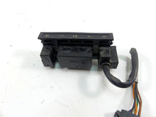 Load image into Gallery viewer, 2007 Harley Touring FLHRC Road King Indicator Instrument Lights Cluster 68113-99 | Mototech271
