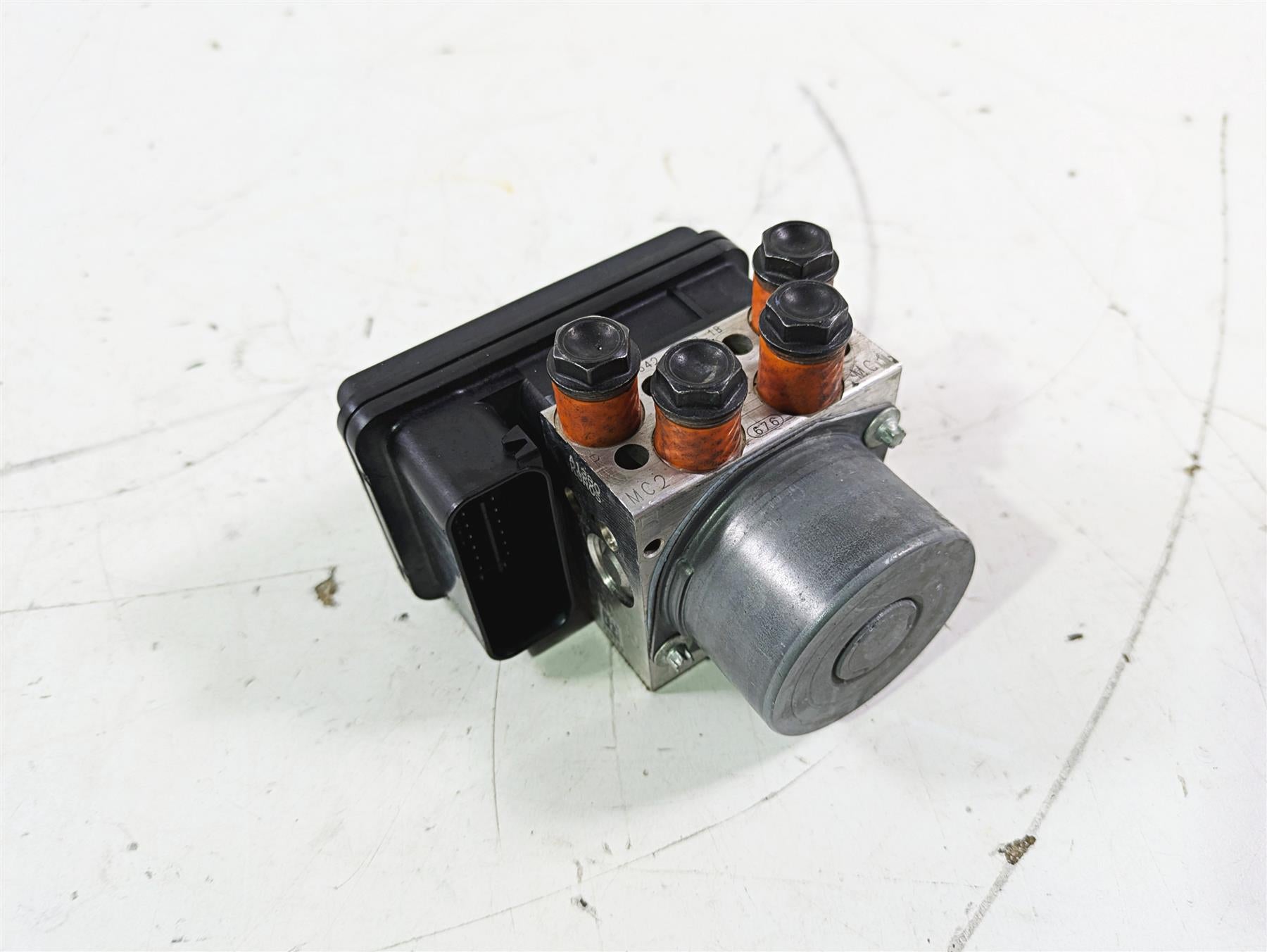 2015 Ducati Panigale 1299 S Abs Brake Pump Unit Module 54240581B {{ shop.shopifyCountryName }} - Mototech271