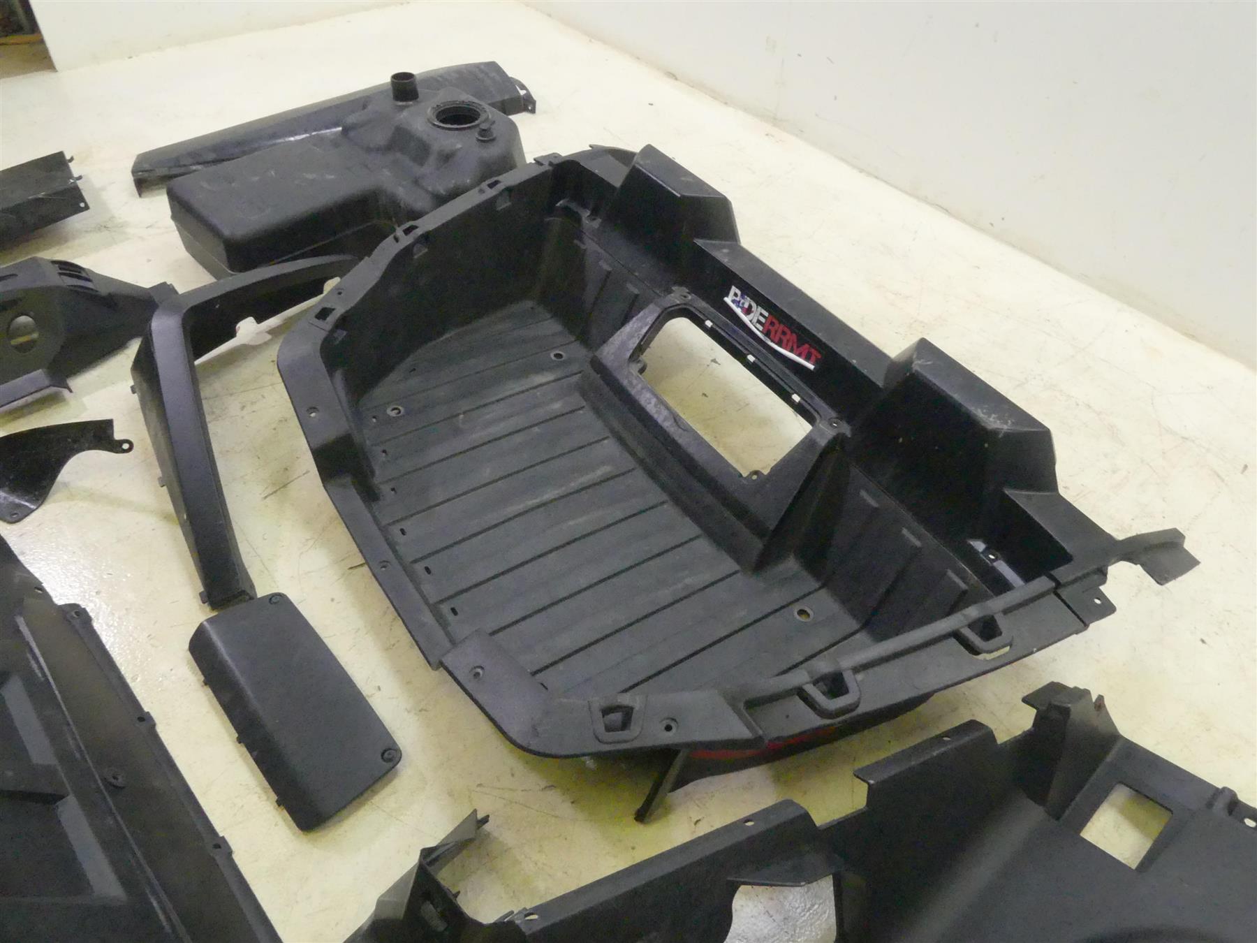 2015 Arctic Wild Cat 700 Sport LTD Fairing Plastic Cover Cargo Box Set 7506-696 {{ shop.shopifyCountryName }} - Mototech271
