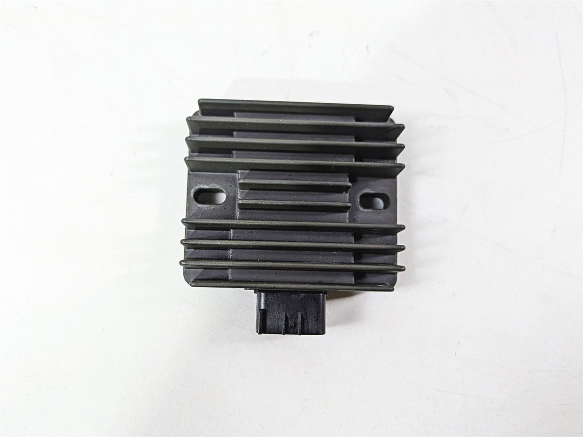 2012 Mv Agusta F4 RR Rectifier Voltage Regulator SH678KA 8000B3206 {{ shop.shopifyCountryName }} - Mototech271