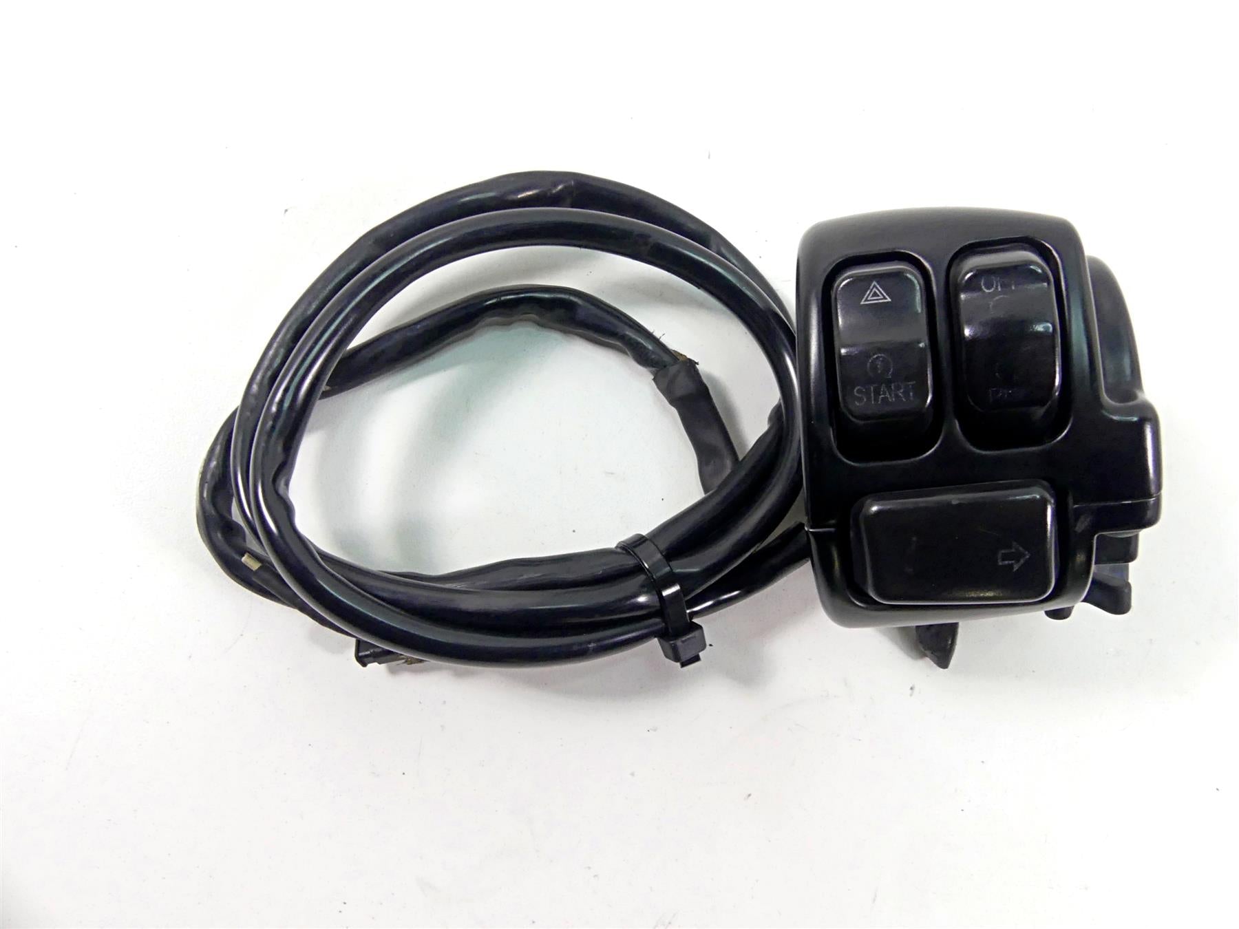 2014 Harley Dyna FXDB Street Bob Right Hand Light Control Switch -Read 71500068 | Mototech271