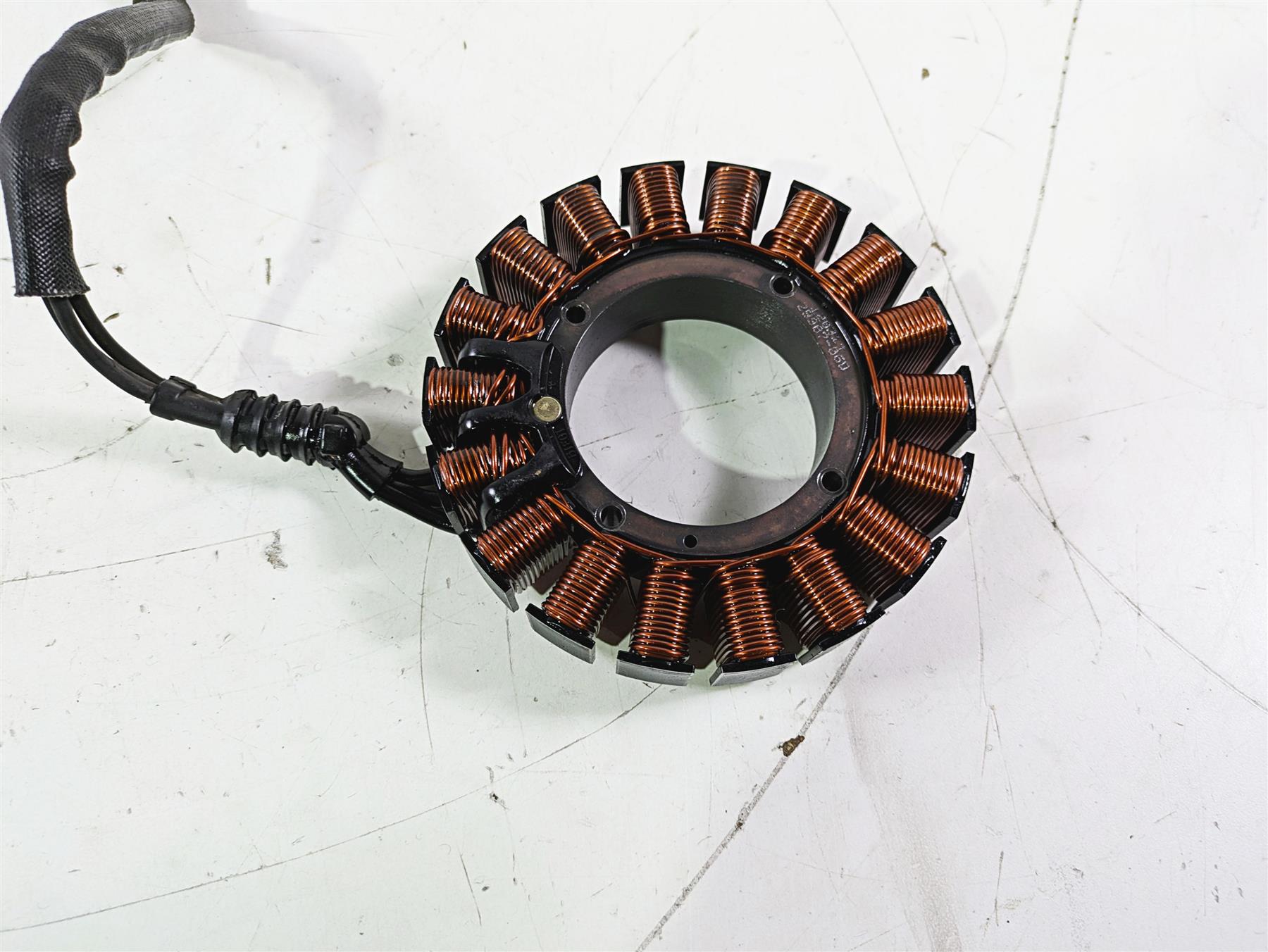 2015 Harley Touring FLHTKL E -Glide Low Alternator Generator Stator 29987-06D {{ shop.shopifyCountryName }} - Mototech271
