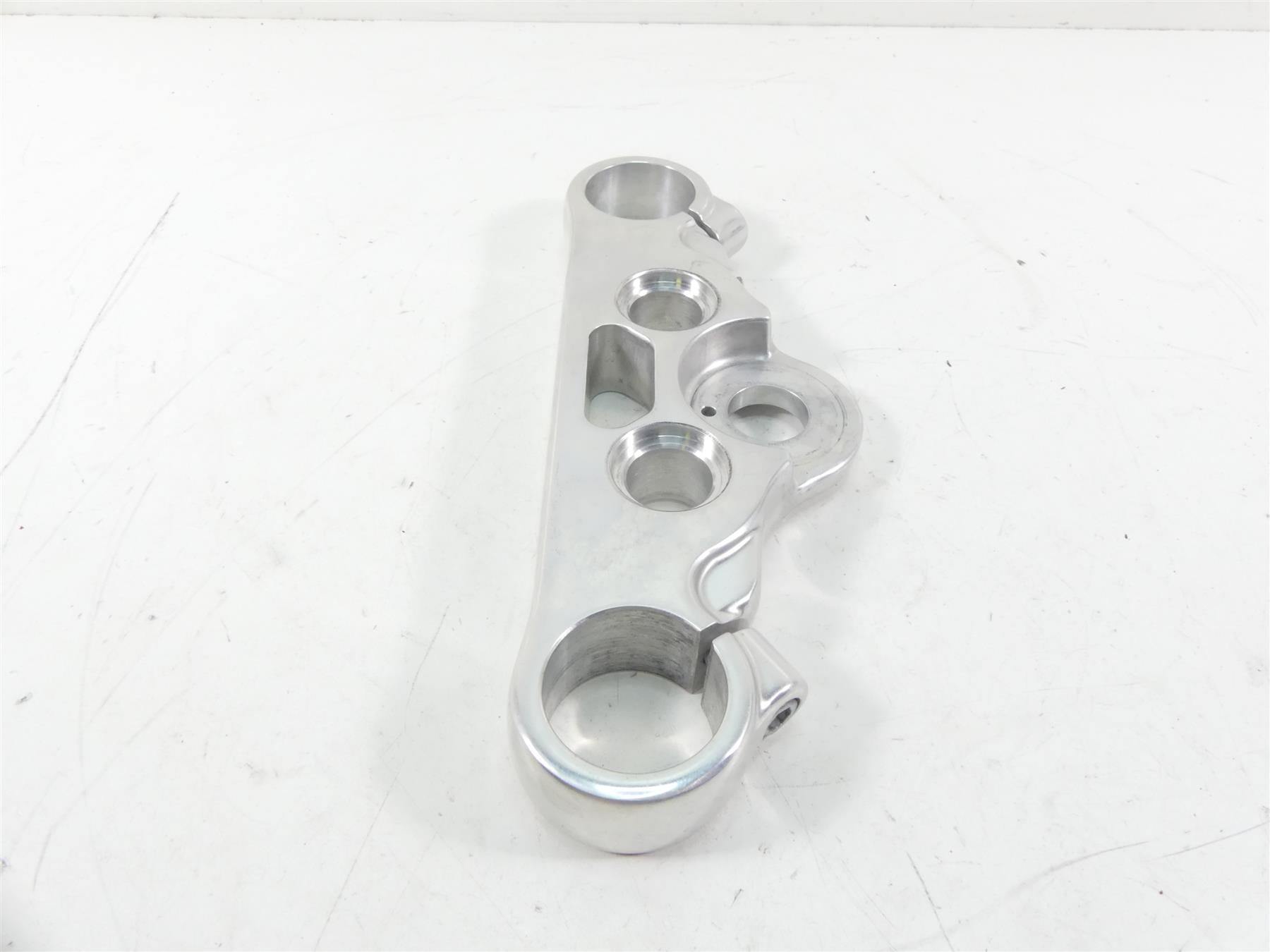 2013 Harley FXDWG Dyna Wide Glide Upper Triple Tree Steering Clamp 49mm 46700-08 {{ shop.shopifyCountryName }} - Mototech271