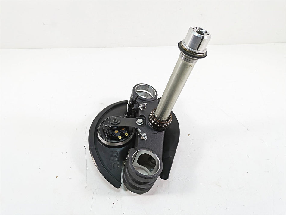 2016 Ducati Panigale 1299 S Lower Triple Tree 58mm Clamp Ohlins 34220681AA {{ shop.shopifyCountryName }} - Mototech271