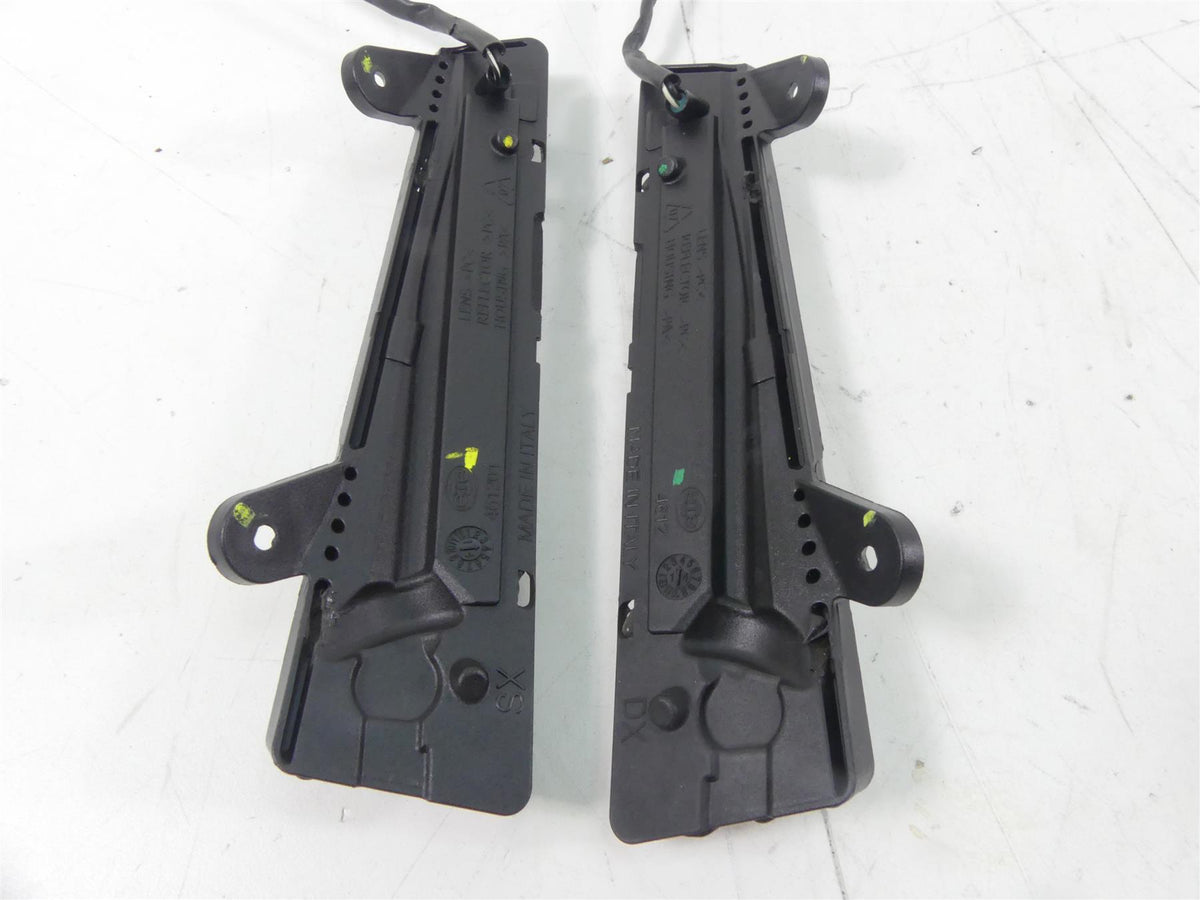 2015 Ducati Diavel Carbon Red Front Blinker Turn Signal Set 53010301B 53010311B {{ shop.shopifyCountryName }} - Mototech271