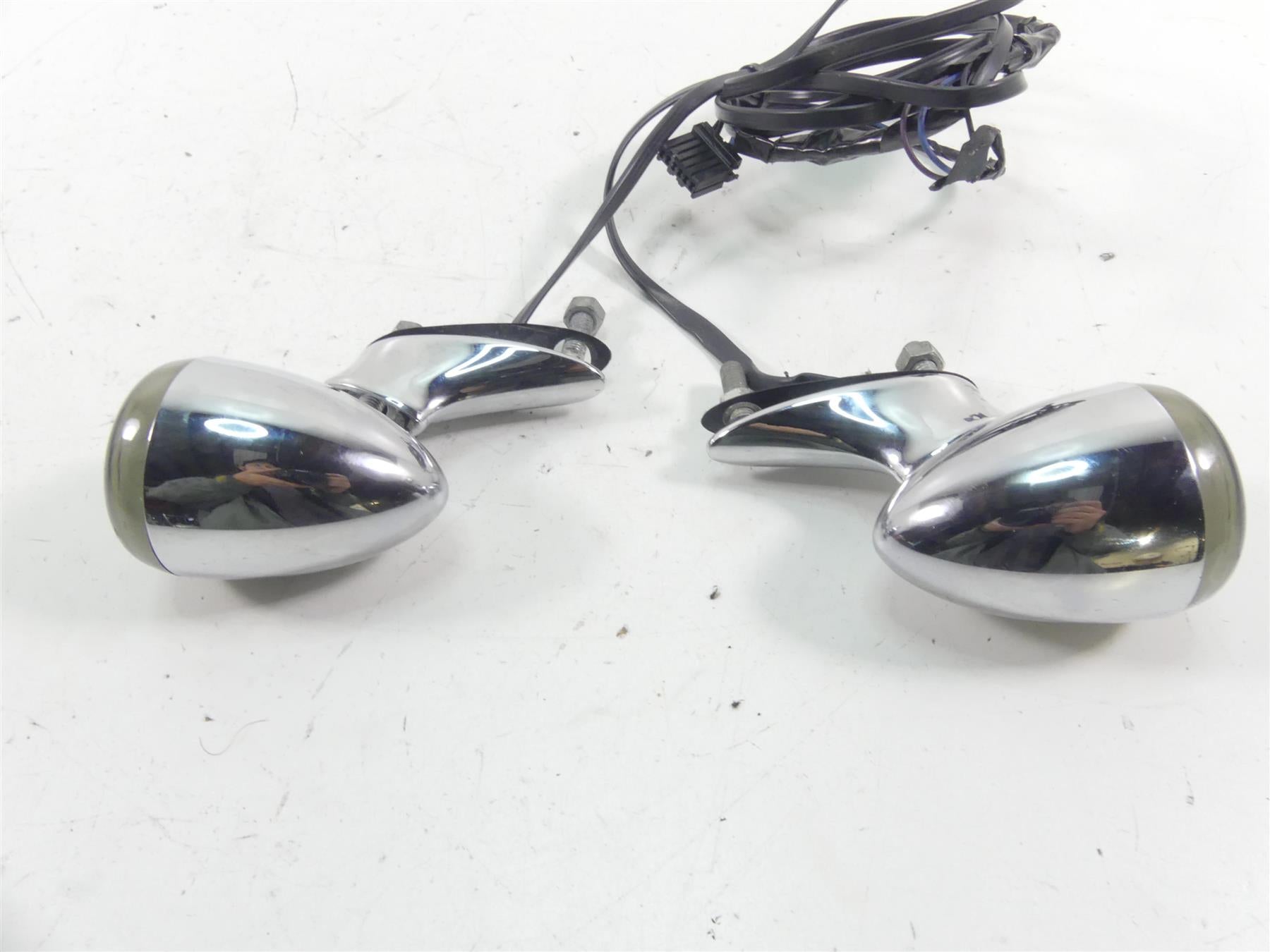 2005 Harley Touring Road Glide FLTR Front Turn Signal Blinker Set 69550-04 {{ shop.shopifyCountryName }} - Mototech271
