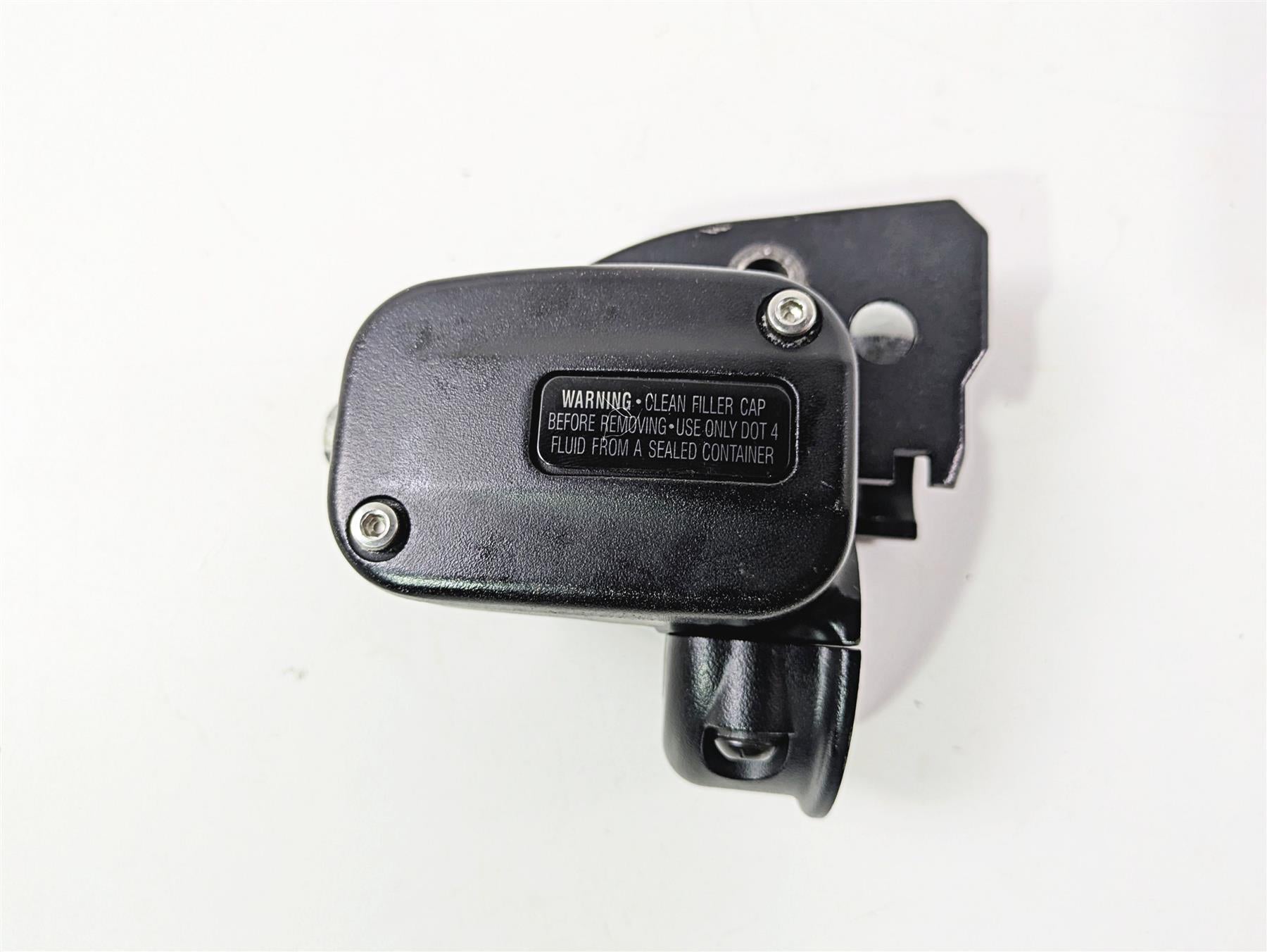 2020 Harley Softail FXST Standard Front Brake Master Cylinder 1/2" 41700233 {{ shop.shopifyCountryName }} - Mototech271