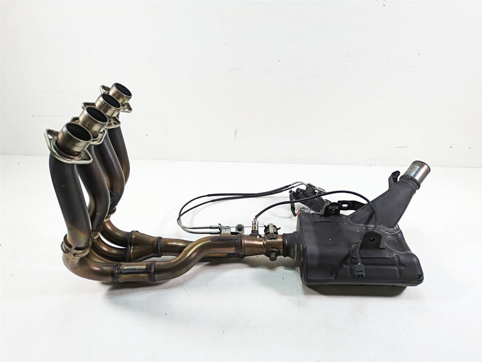2022 Suzuki GSXR 750 Exhaust Header Manifold & Servo Motor 14100-15J00 {{ shop.shopifyCountryName }} - Mototech271