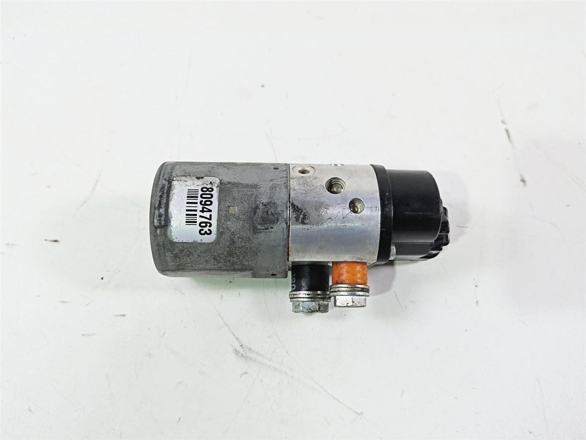 2014 Harley FLS Softail Slim Rear Abs Brake Pump Module 48349-11A 40674-11 {{ shop.shopifyCountryName }} - Mototech271