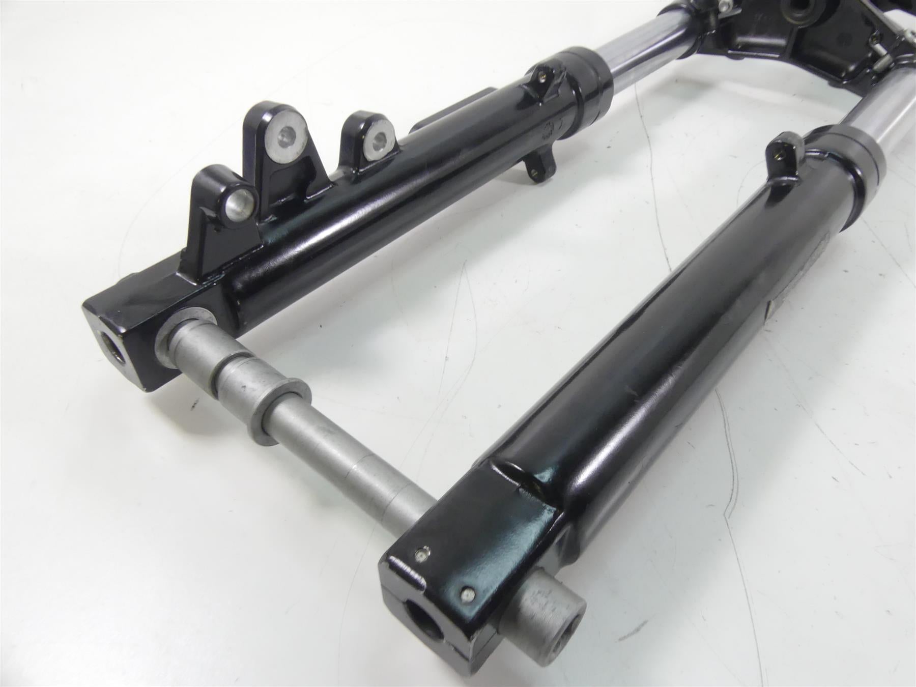 2016 Moto Guzzi V7 II Special 750 Straight Front Forks Triple Tree Set 2B001427 {{ shop.shopifyCountryName }} - Mototech271
