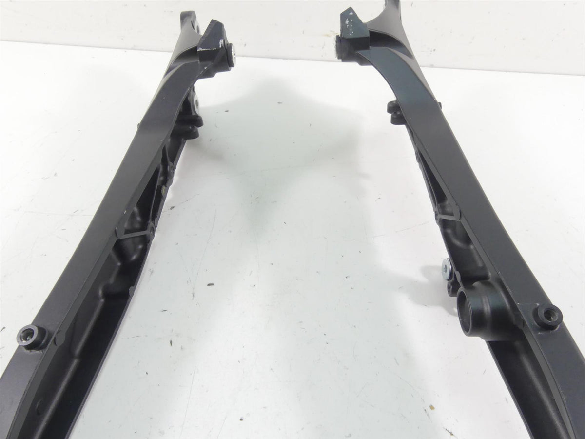 2021 Honda CBR600RR Straight Rear Subframe Sub Frame 50200-MJC-L11 {{ shop.shopifyCountryName }} - Mototech271
