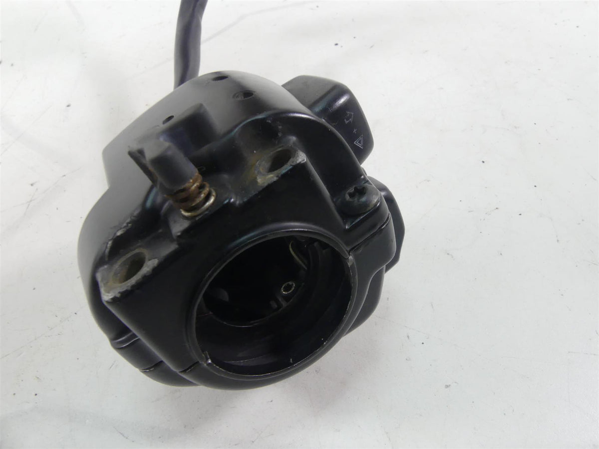 2005 Harley Softail FLSTSC Heritage Springer Right Hand Control Switch 71684-06A {{ shop.shopifyCountryName }} - Mototech271