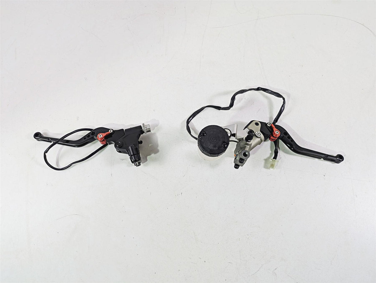 2013 Ducati Hypermotard 821 SP Front Radial Brake Master Cylinder Set 62440822A {{ shop.shopifyCountryName }} - Mototech271