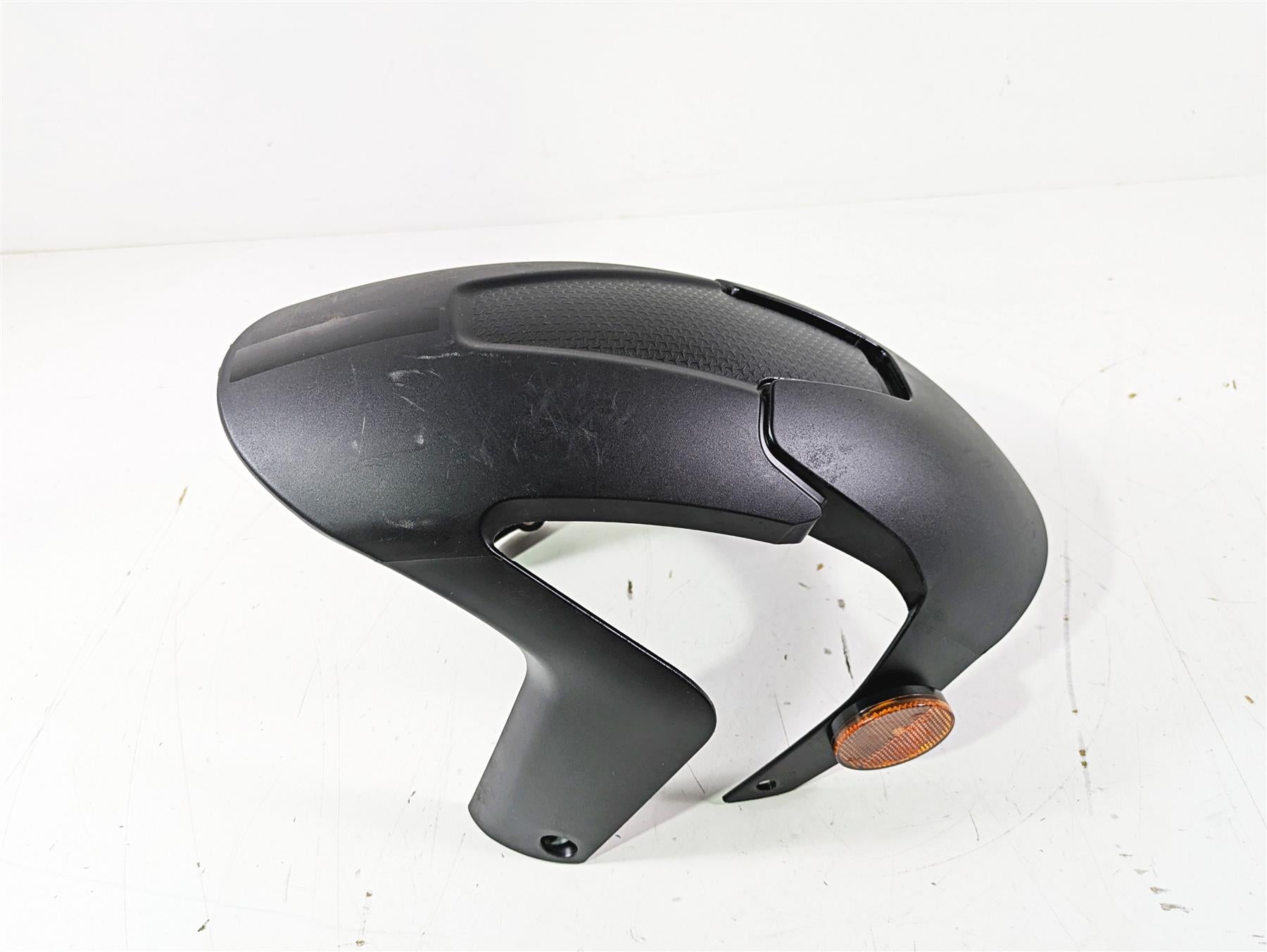 2021 Aprilia RS660 Front Fender Black Mud Guard Tire Hugger 2B006505 {{ shop.shopifyCountryName }} - Mototech271