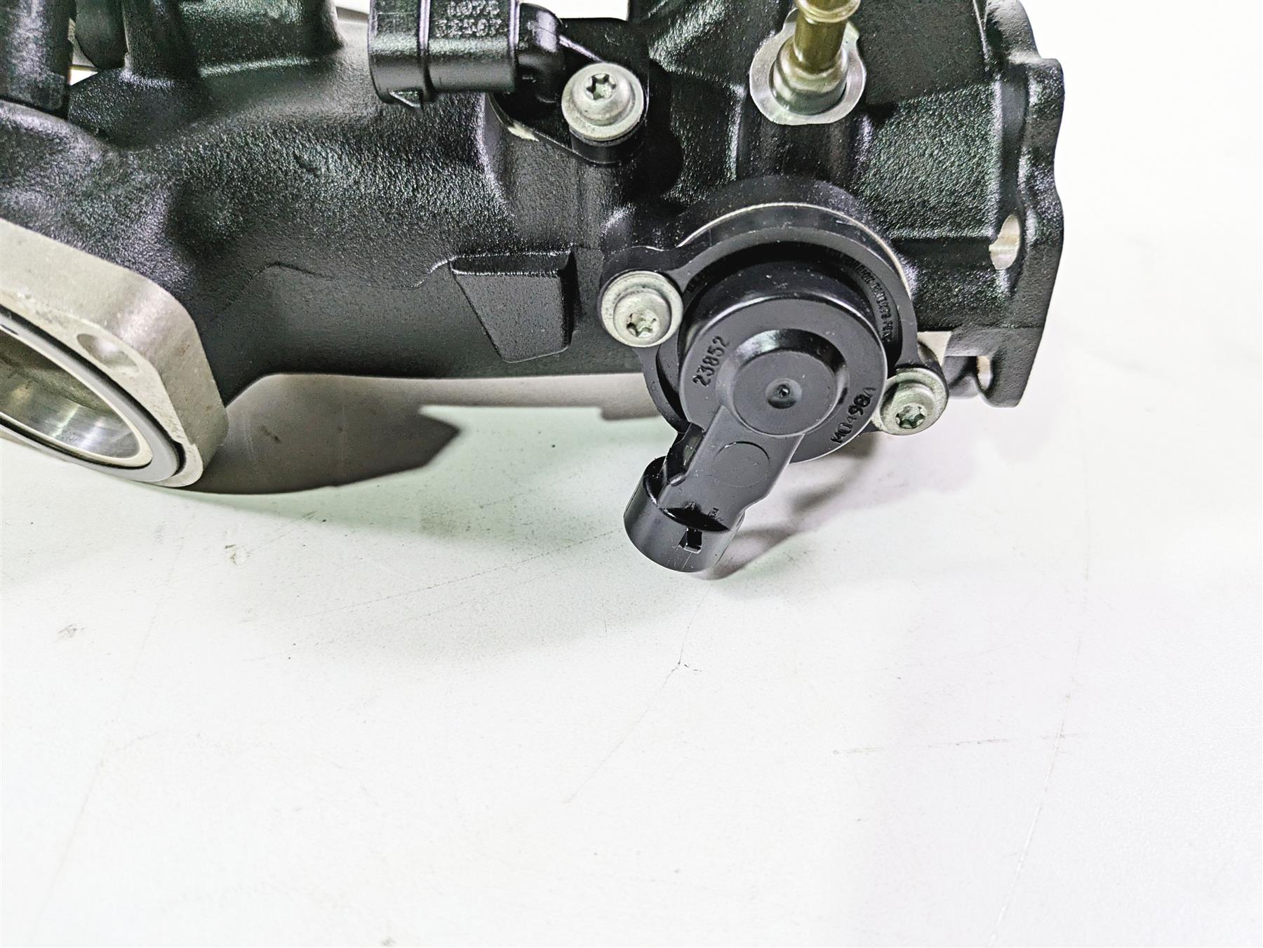 2008 Harley FLSTSB Cross Bones Throttle Body Fuel Injection 27708-06 27618-06 {{ shop.shopifyCountryName }} - Mototech271