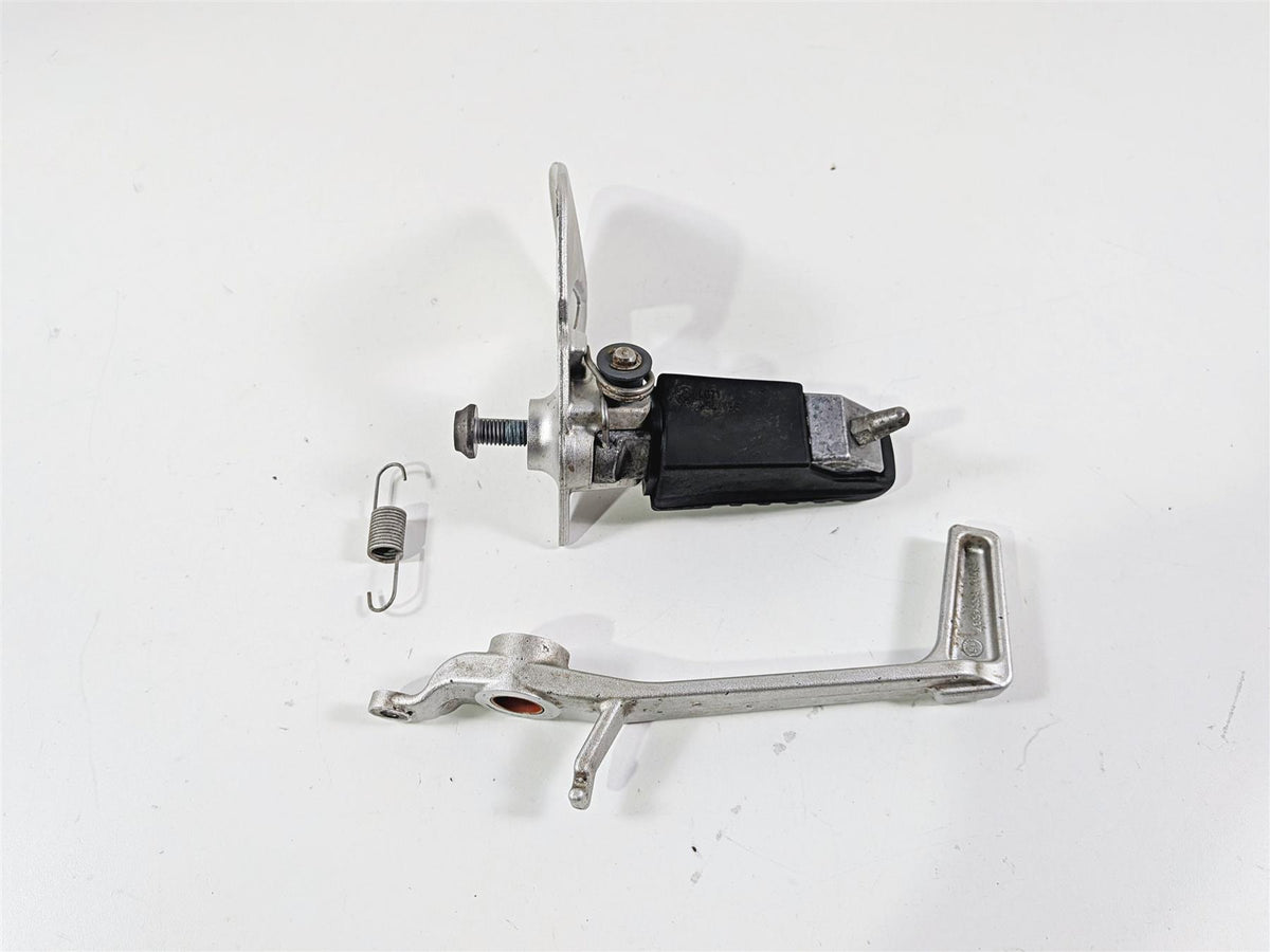 2016 BMW R1200RT RT RTW K52 Right Foot Peg & Brake Pedal 46718535642 46718560382 {{ shop.shopifyCountryName }} - Mototech271