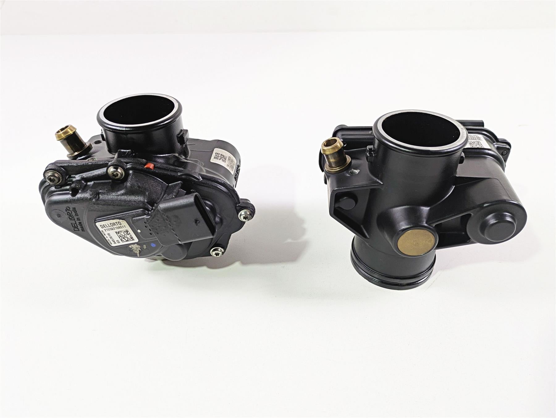 2022 BMW RnineT Pure K22 Dellorto Throttle Bodies Set 13549457019 13549457020 {{ shop.shopifyCountryName }} - Mototech271