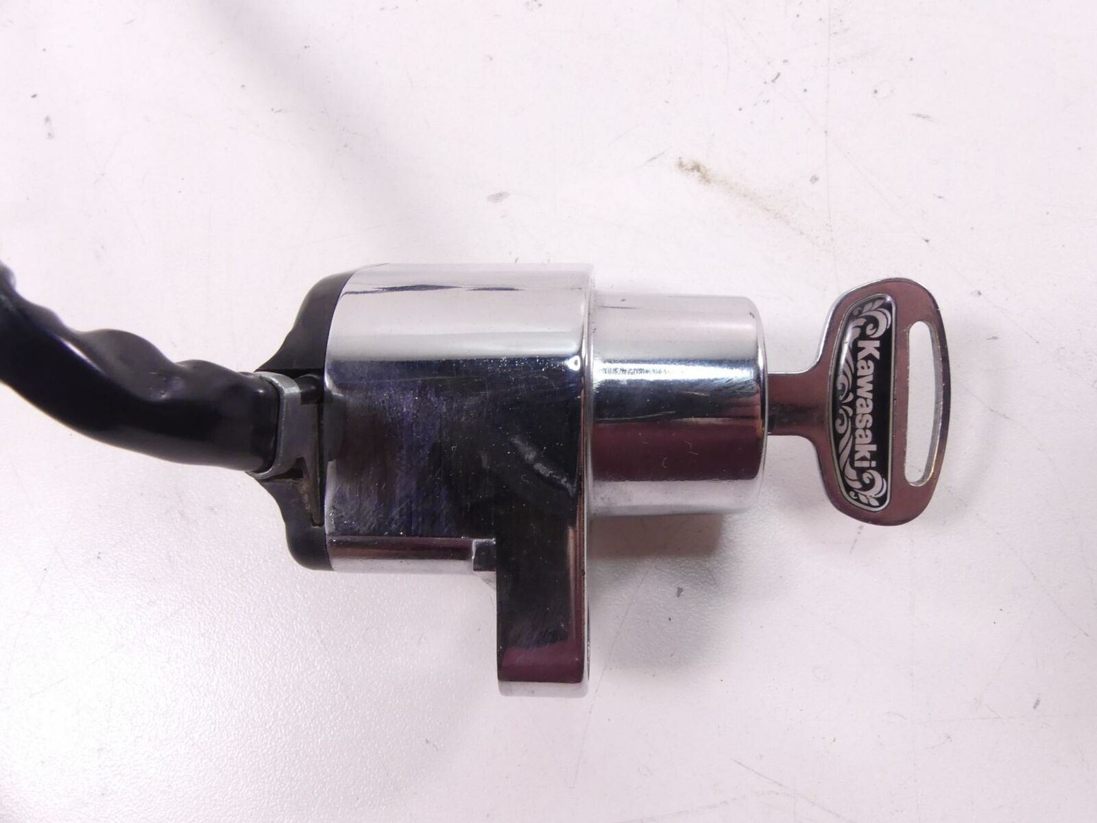 2001 Kawasaki VN1500 Vulcan C Igntion Switch Key Lock Set 27045-5087 {{ shop.shopifyCountryName }} - Mototech271