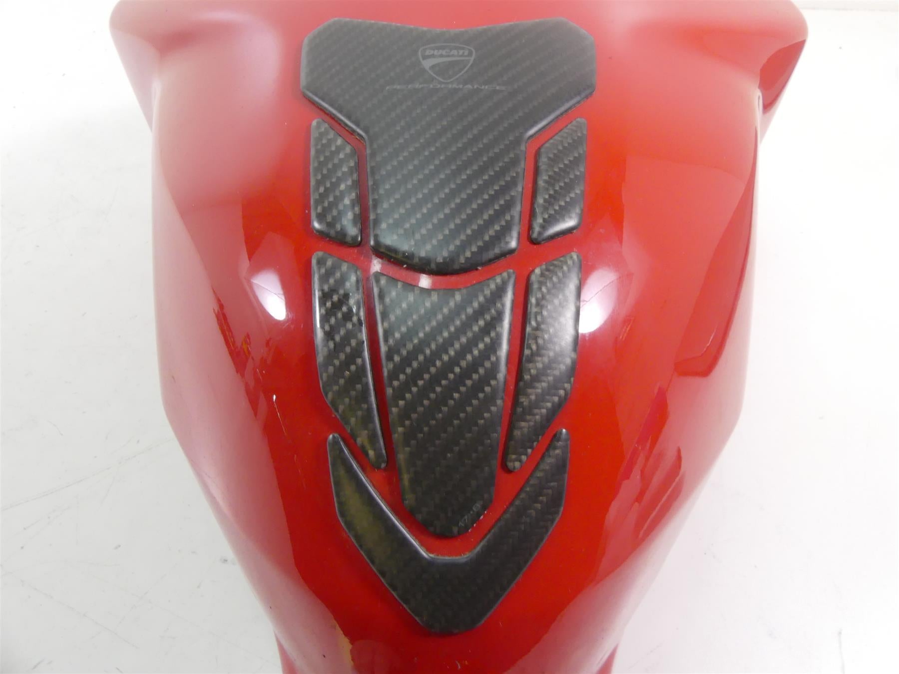 2020 Ducati Panigale V2 Fuel Gas Petrol Tank - Nice - No Dents 58612931AB {{ shop.shopifyCountryName }} - Mototech271
