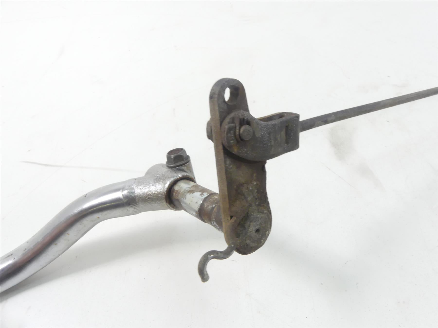1980 Honda CB750C Custom Rear Brake Pedal & Linkage 46500-425-730 {{ shop.shopifyCountryName }} - Mototech271
