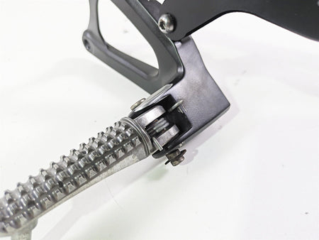 2014 Yamaha YZFR1 R1 RN22 Front Left Footpeg Foot Peg 14B-27442-10-00 {{ shop.shopifyCountryName }} - Mototech271