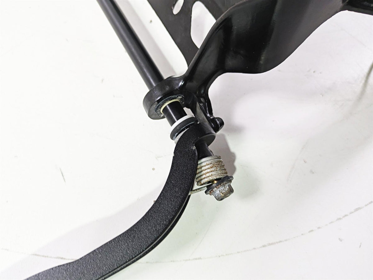 2018 Indian Chieftain Limited Front Fairing Stay Holder Carrier 1022608 {{ shop.shopifyCountryName }} - Mototech271