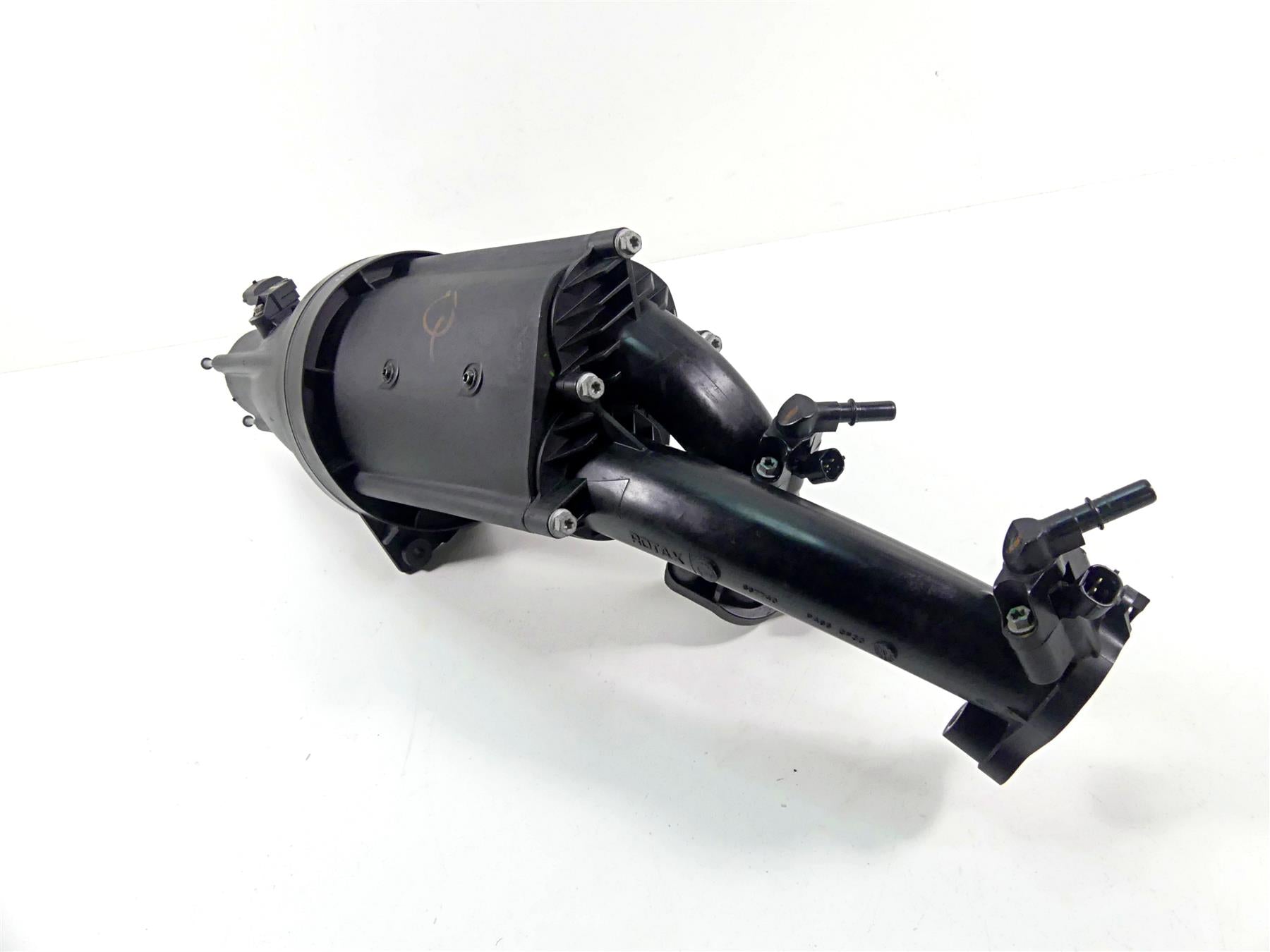 2018 Can Am Commander 1000R XT Intake Manifold & Injectors 420667750 420874830 {{ shop.shopifyCountryName }} - Mototech271