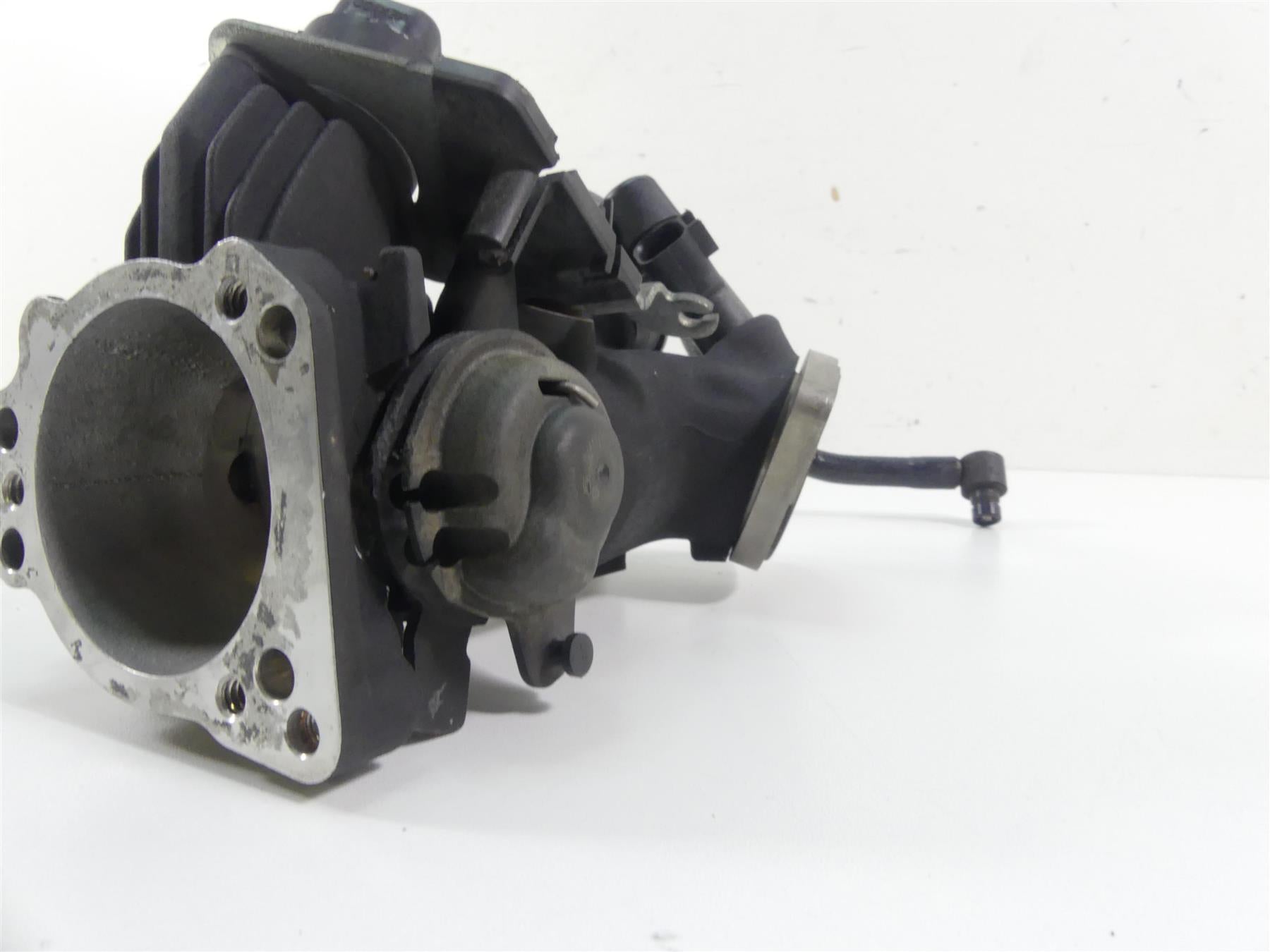 2016 Harley FXDL Dyna Low Rider Throttle Body Fuel Injection Injectors 27708-10A {{ shop.shopifyCountryName }} - Mototech271