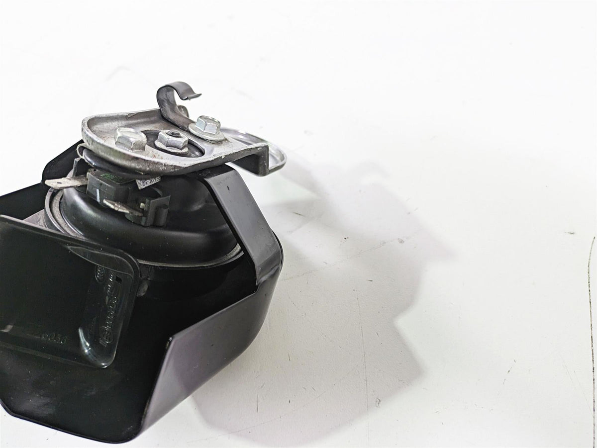 2017 Harley FLS Softail Slim Horn & Cover 61300477A 69061-99B {{ shop.shopifyCountryName }} - Mototech271