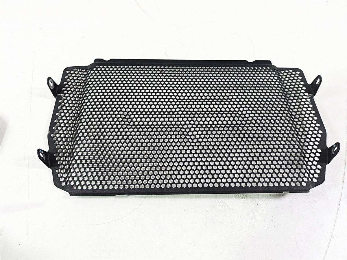 2015 Ducati Hypermotard 821 SP Evotech Radiator & Engine Guard Set PRN011128-01 {{ shop.shopifyCountryName }} - Mototech271