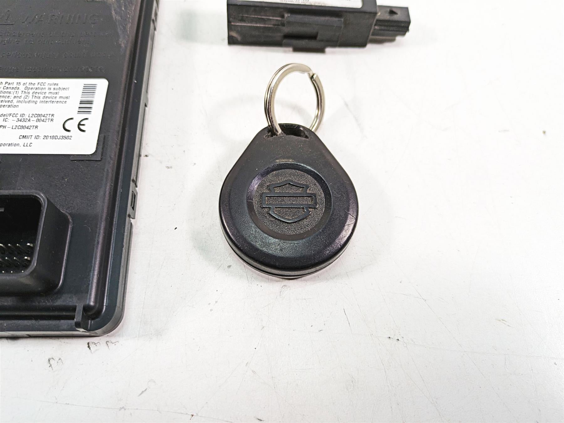 2015 Harley FXDL Dyna Low Rider Bcm Security X-Axis Module & Fob Key 69994-12B {{ shop.shopifyCountryName }} - Mototech271